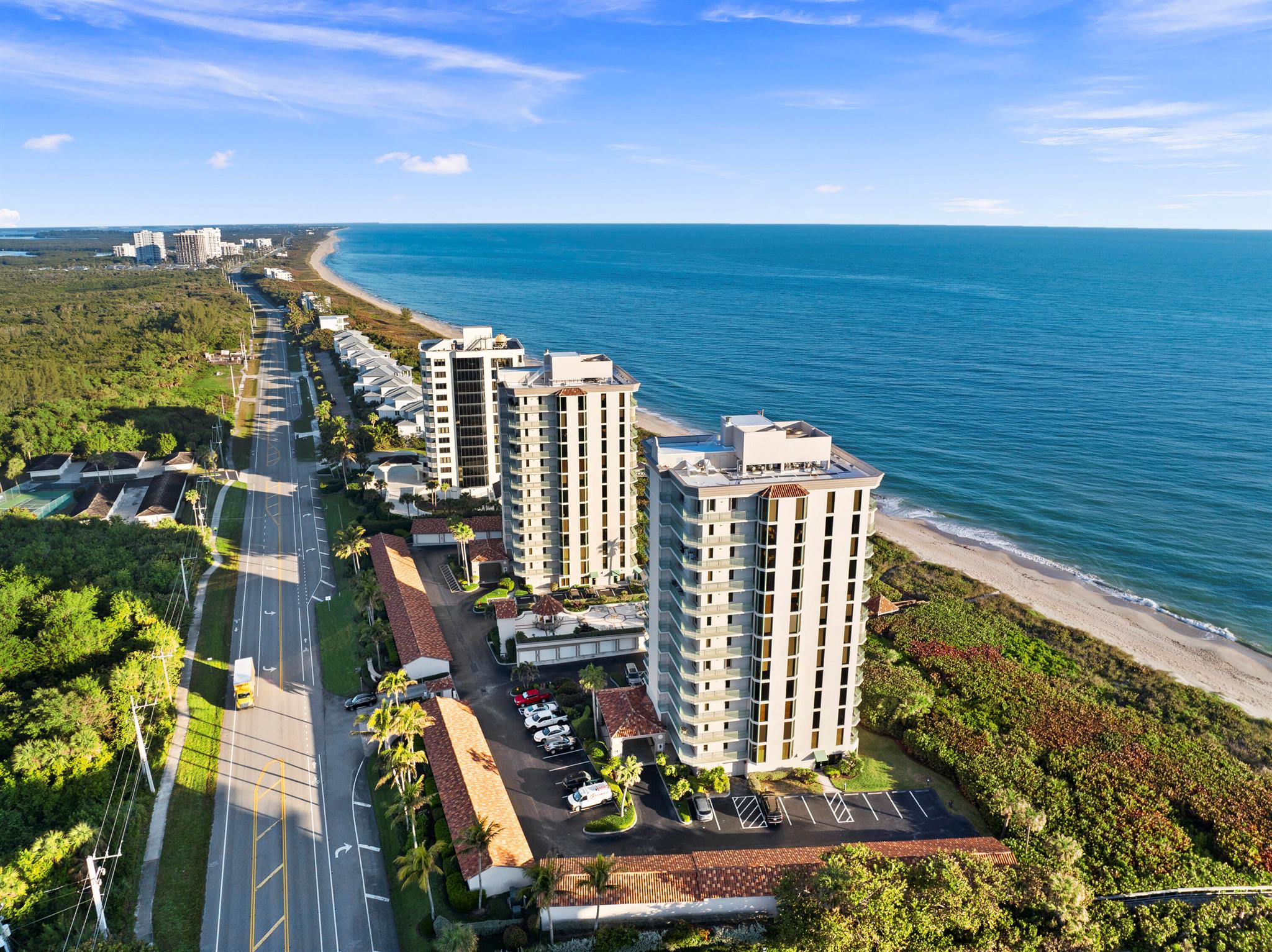ALTAMIRA - Residential