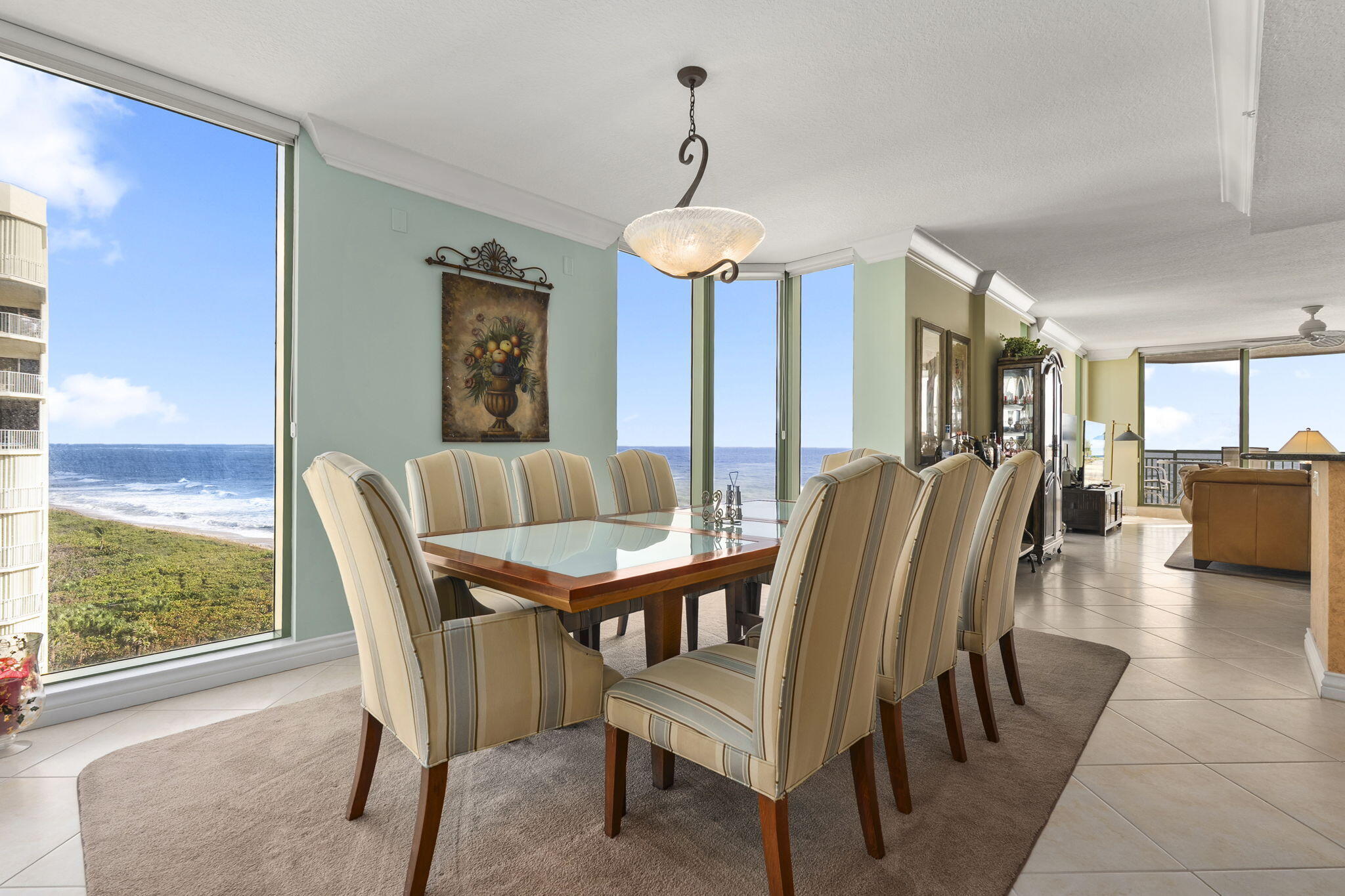 ALTAMIRA - Residential