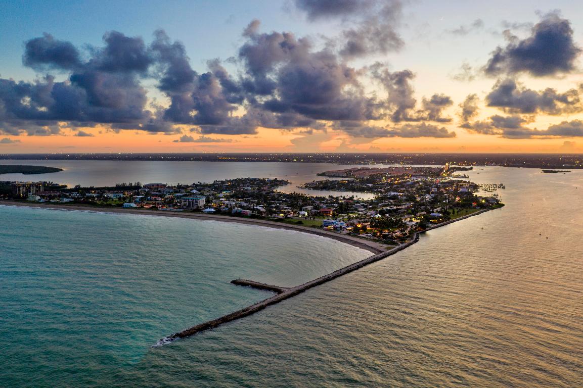 ALTAMIRA - Residential