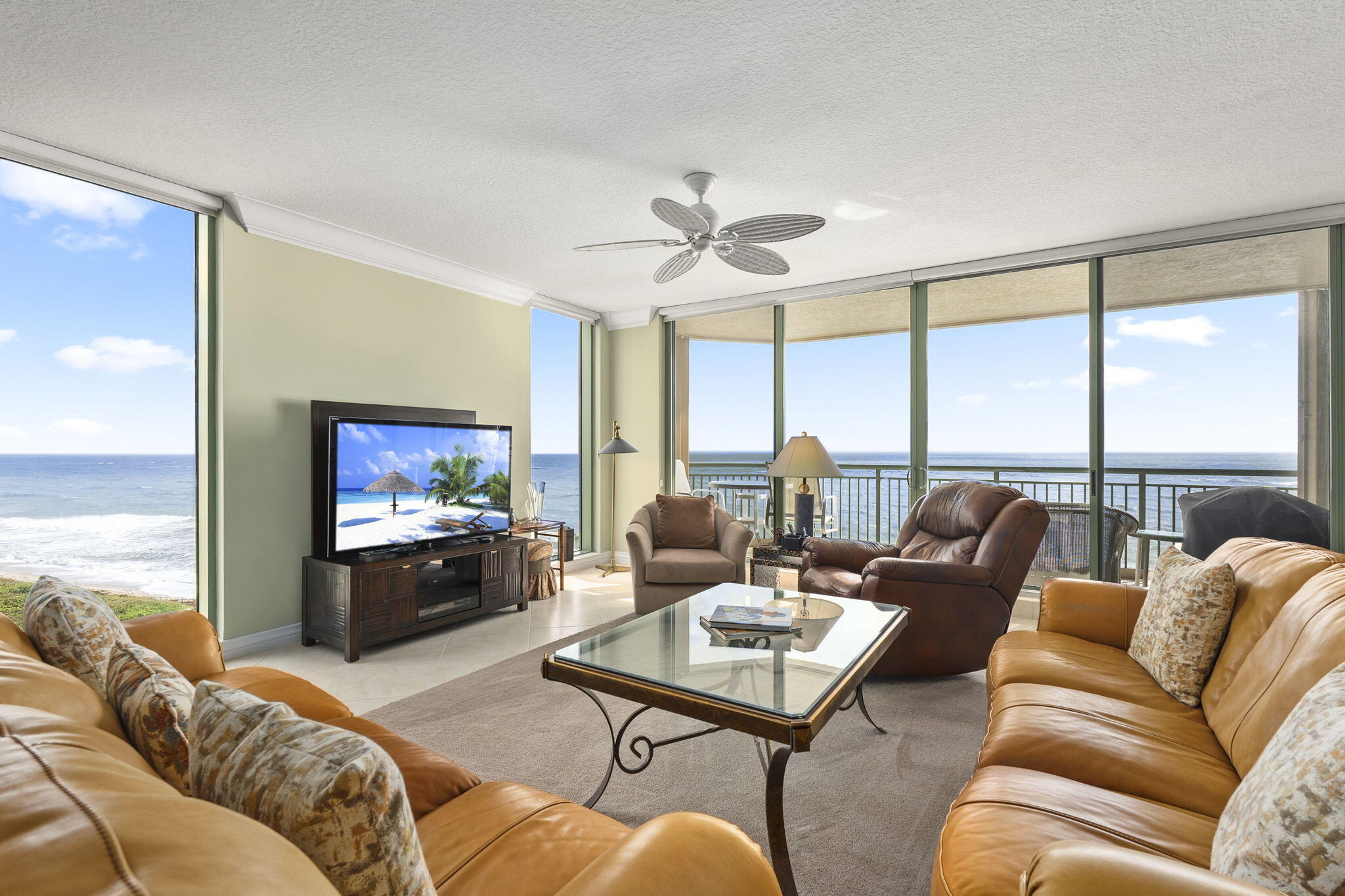 ALTAMIRA - Residential