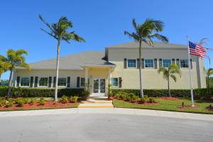 FAIRWAYS AT SAVANNA CLUB REPLAT NO 1 - Residential