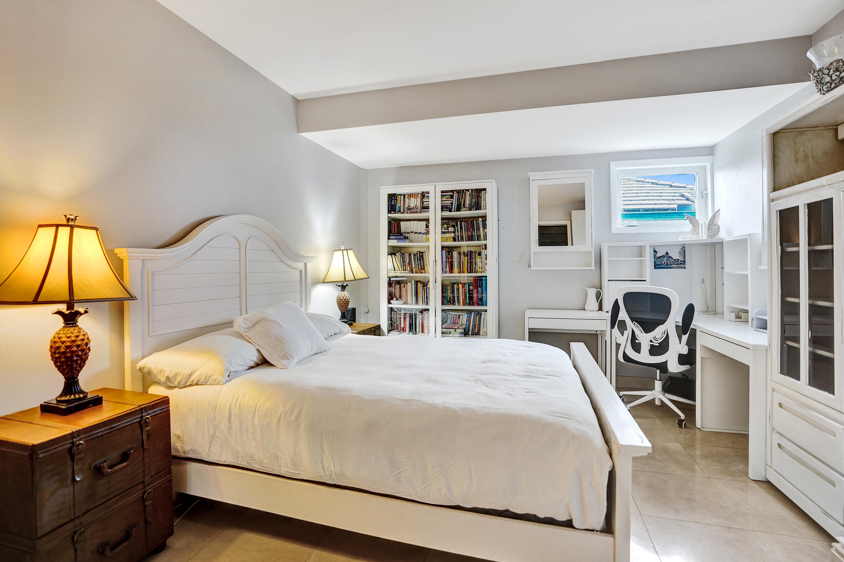 CORAL KEY VILLAS SEC 9 - Residential