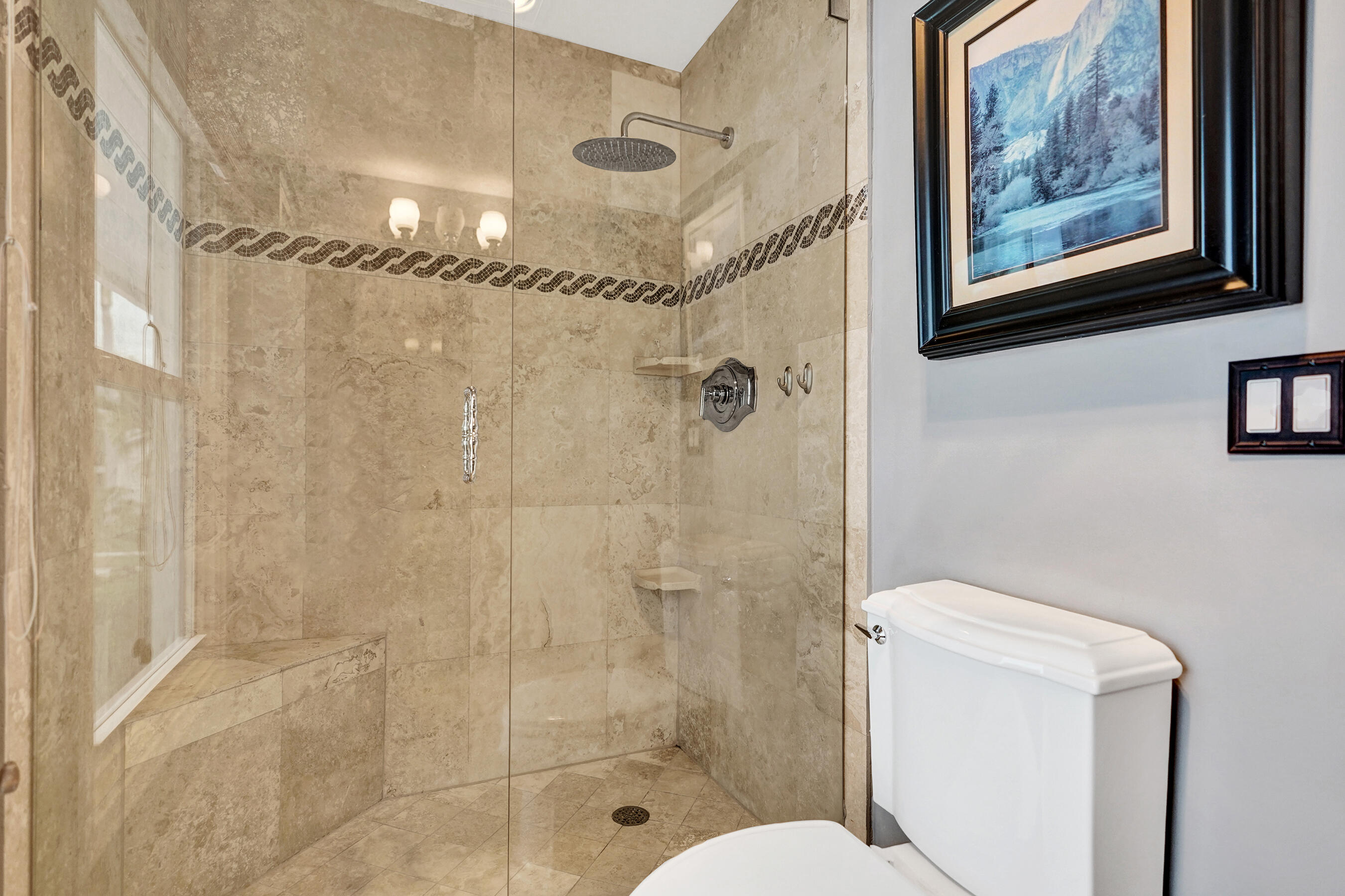 CORAL KEY VILLAS SEC 9 - Residential