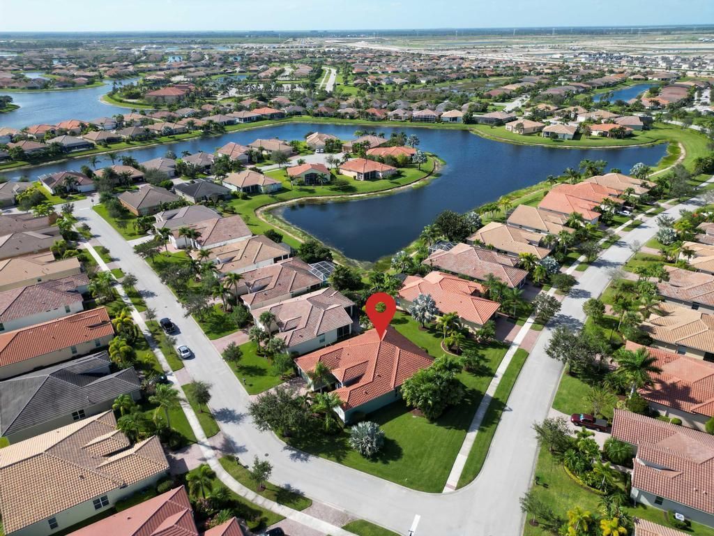 Photo of 11330 SW Aspen Lane, Port Saint Lucie, FL 34987 (MLS # R10940005)