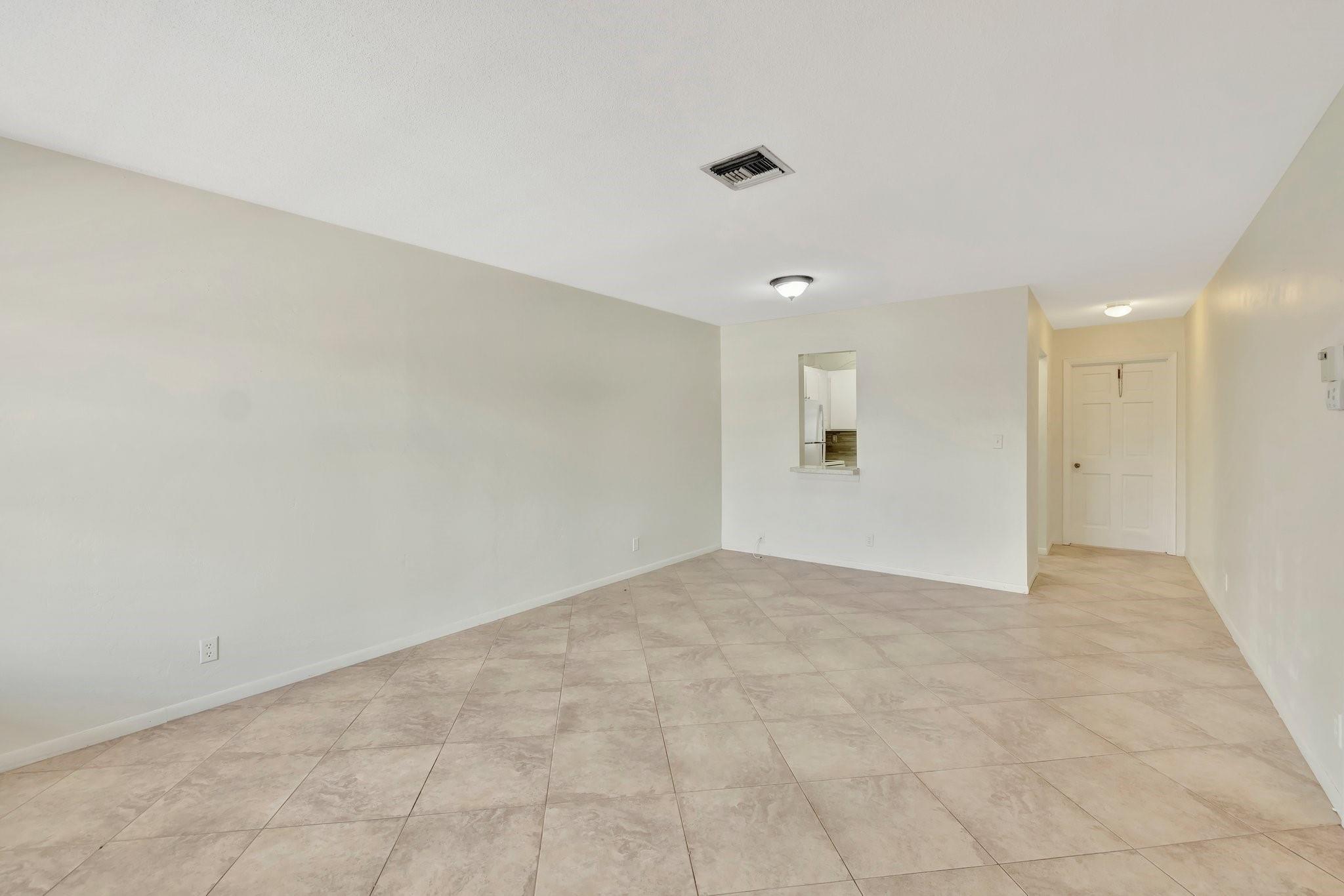 1450 N Riverside Dr 205