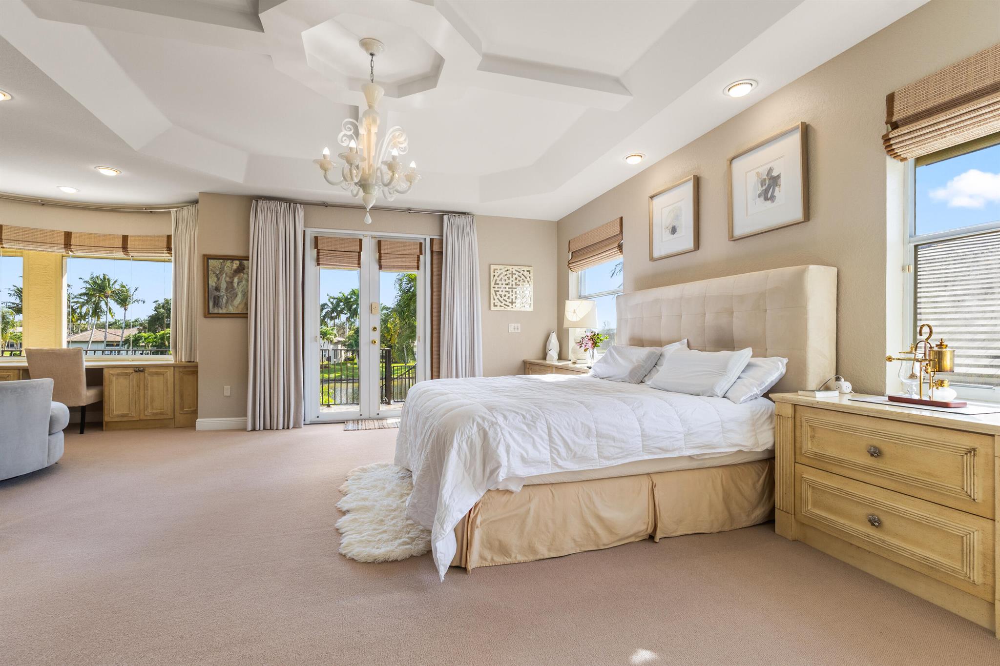 SATURNIA - Residential