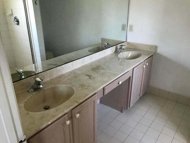 RENAISSANCE SEC 4 1 - Residential Lease