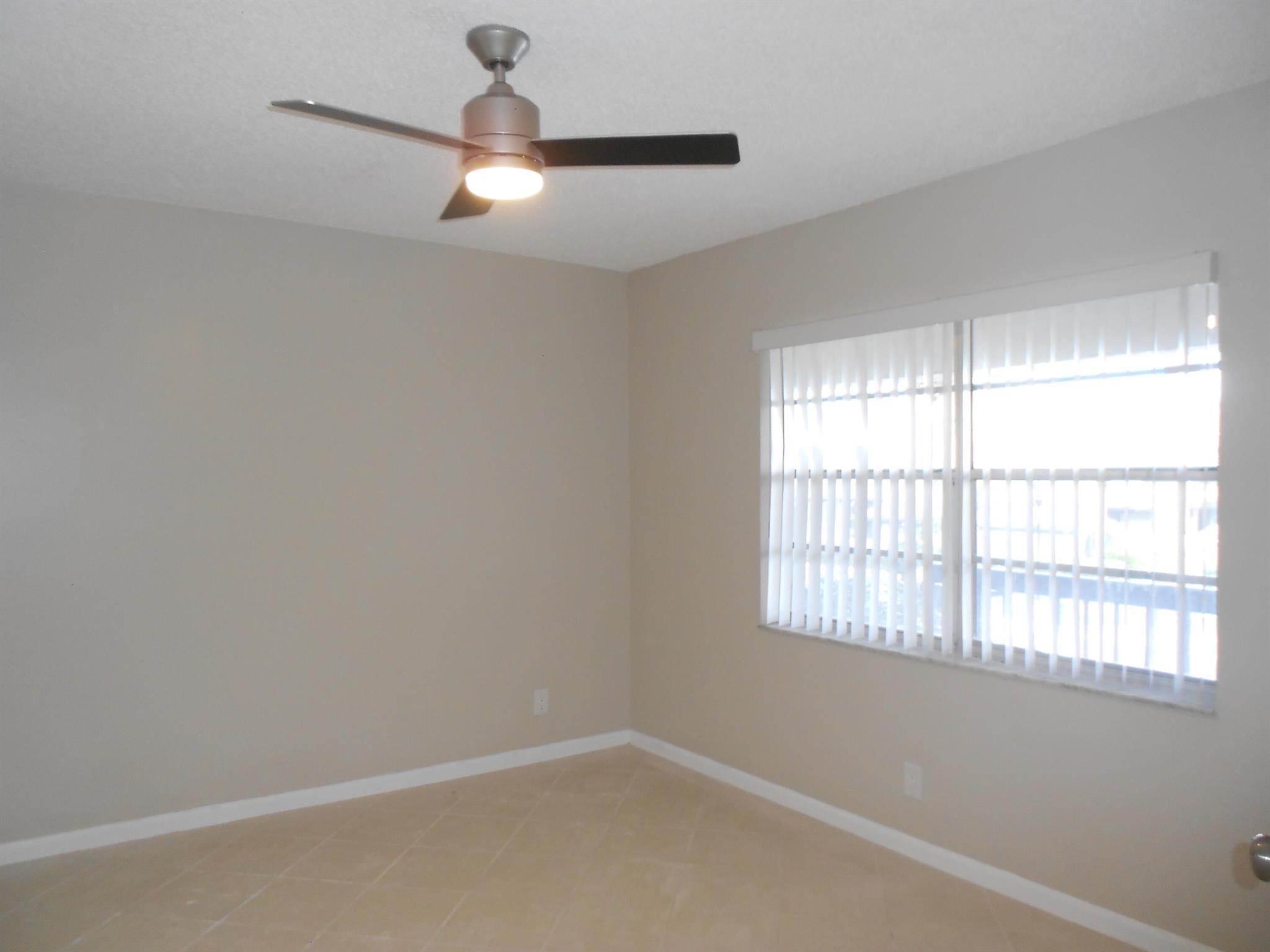 PALM GREENS AT VILLA DEL - Residential Lease