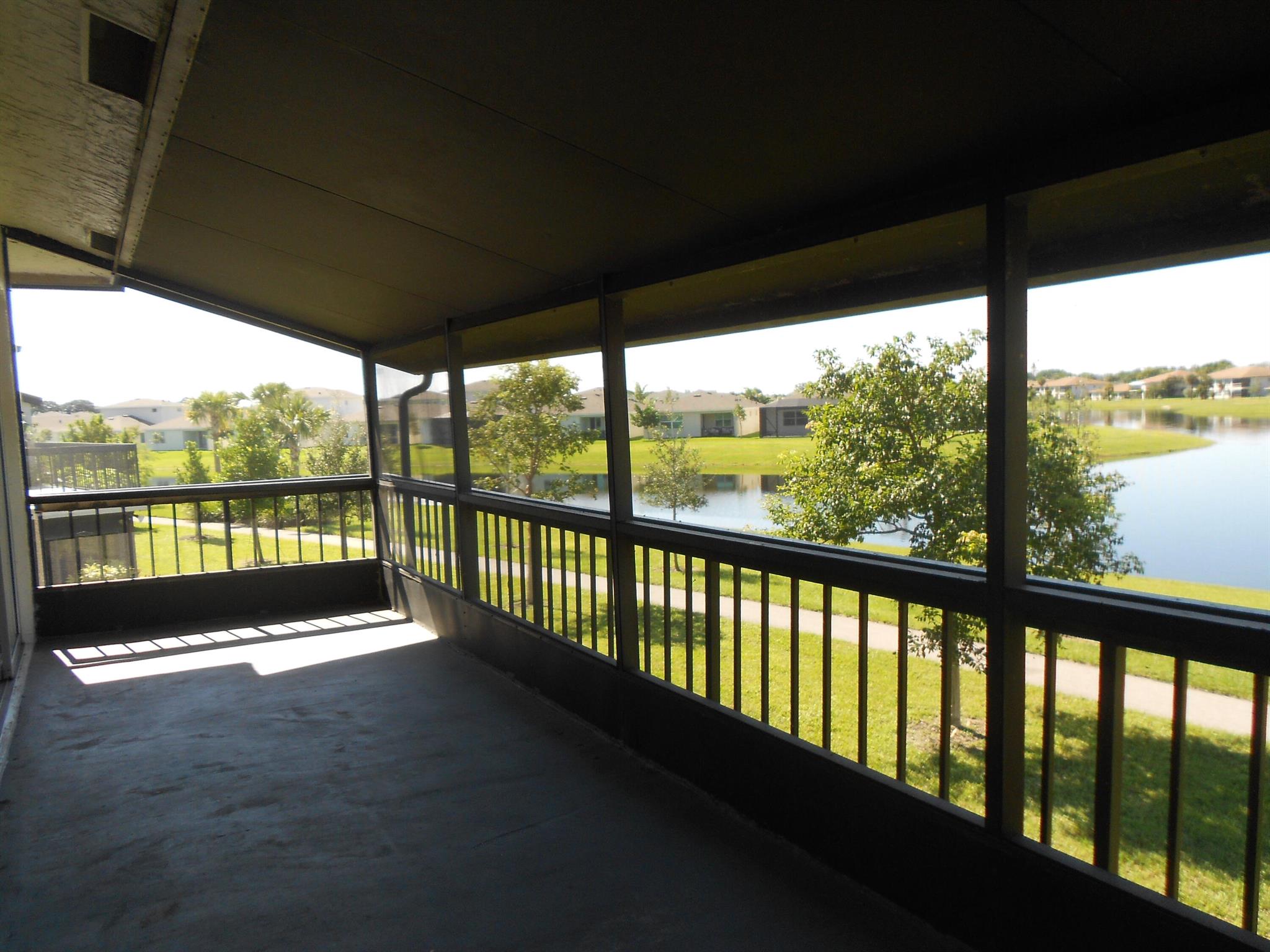 PALM GREENS AT VILLA DEL - Residential Lease