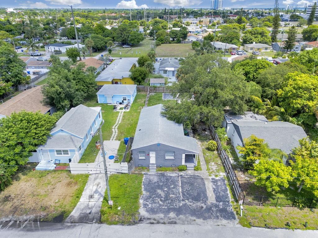 Photo of 172 W 15th Street #1, Riviera Beach, FL 33404 (MLS # R11146681)