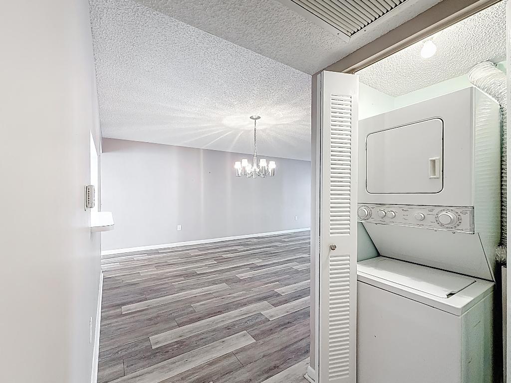 SUFFOLK AT CENTURY VILLAGE - Residential