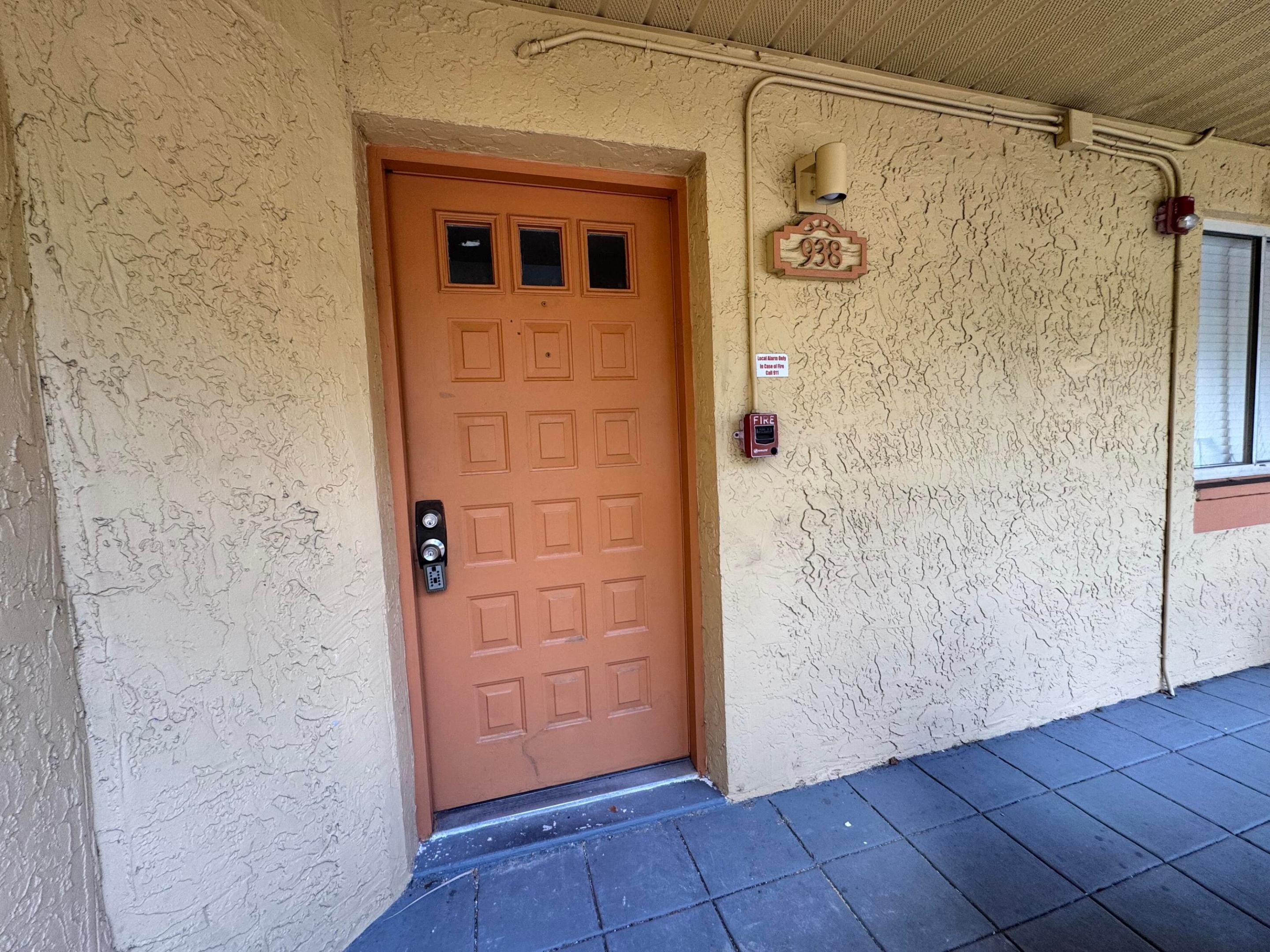938 Coral Club Drive 938, Coral Springs FL 33071