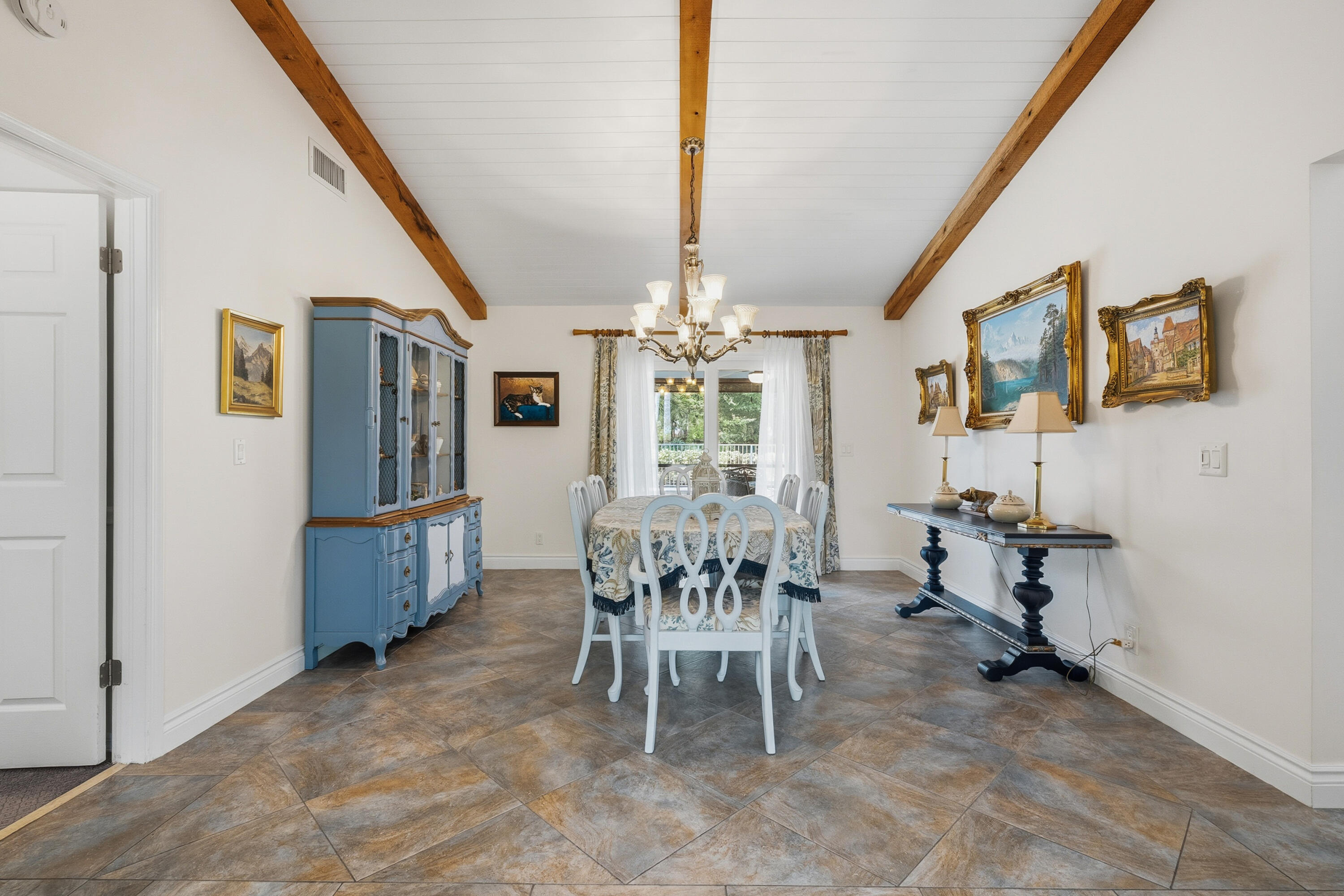 IMPERIAL WOODS - Residential