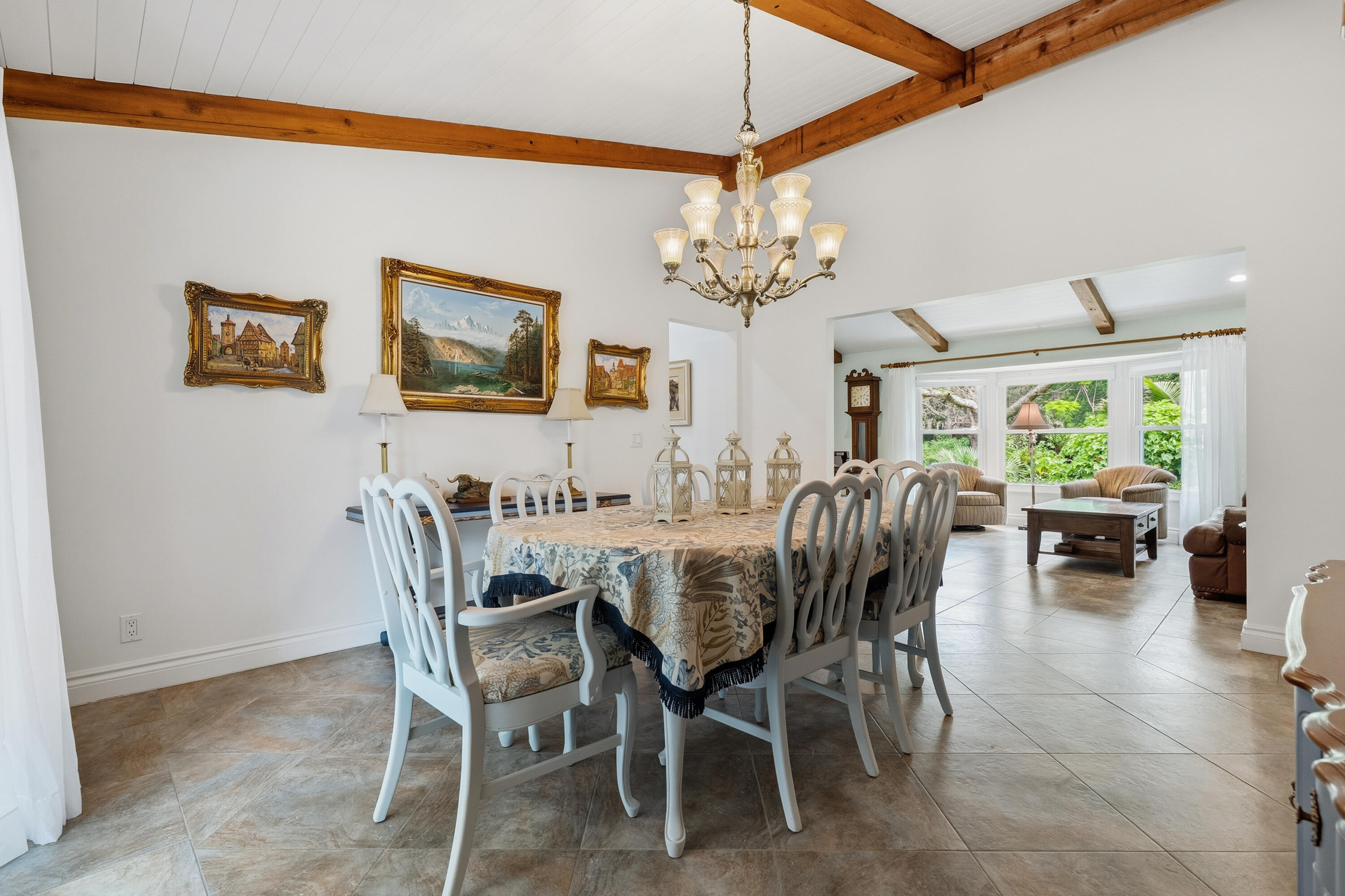 IMPERIAL WOODS - Residential