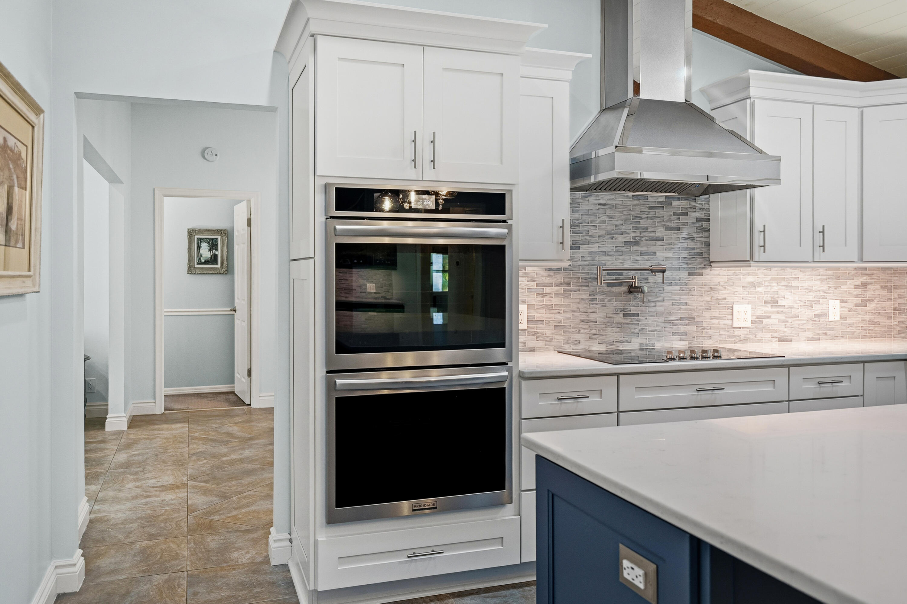 IMPERIAL WOODS - Residential