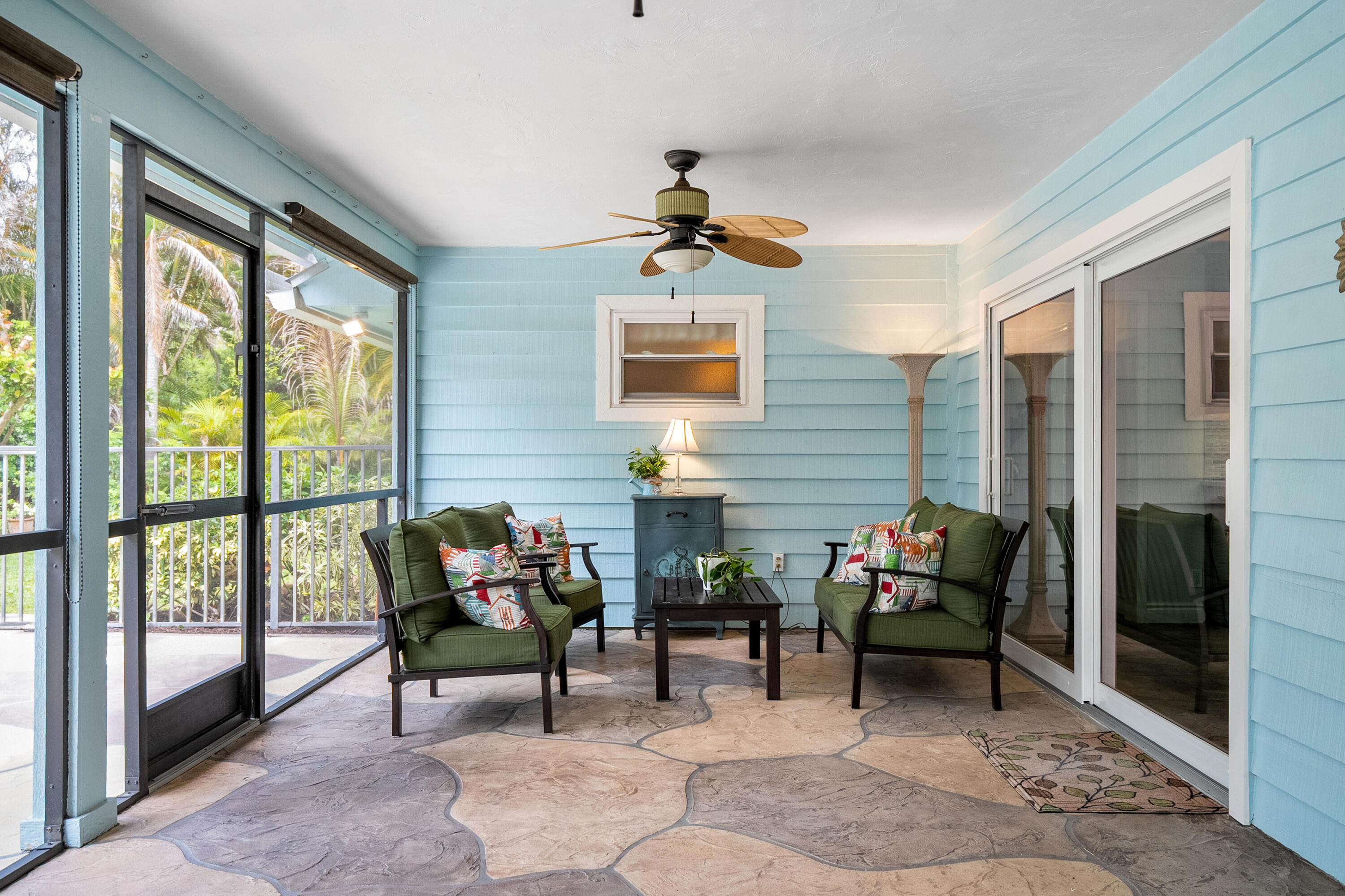 IMPERIAL WOODS - Residential