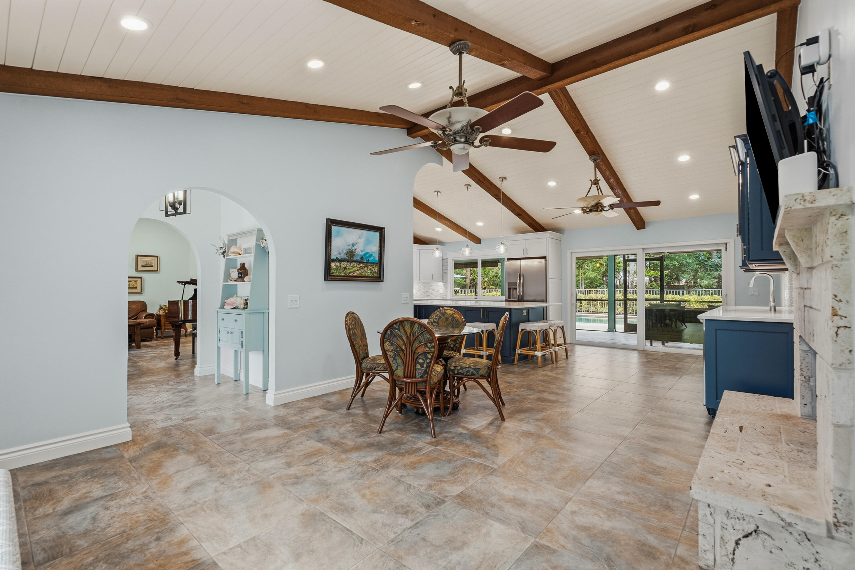 IMPERIAL WOODS - Residential