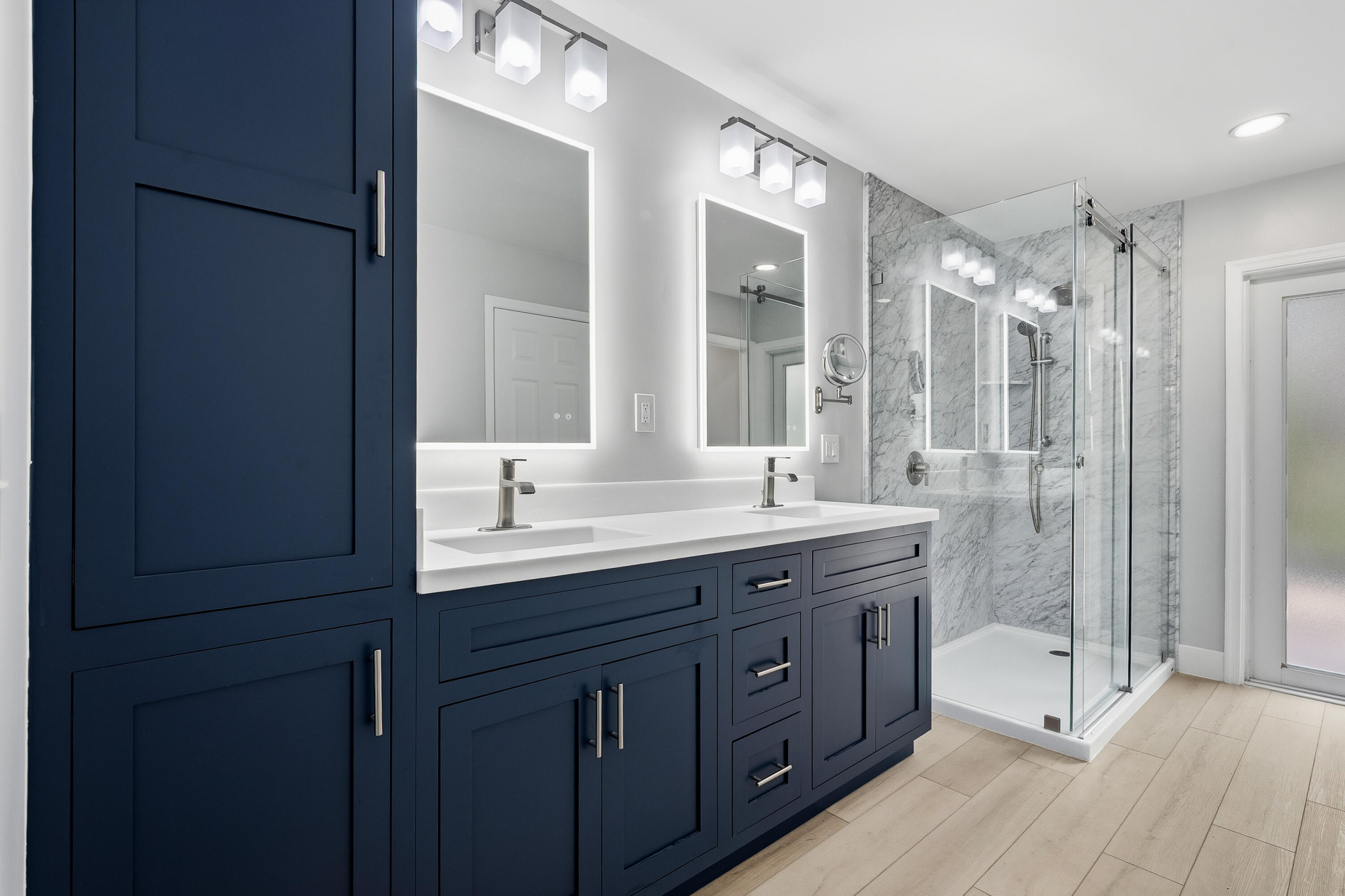 IMPERIAL WOODS - Residential