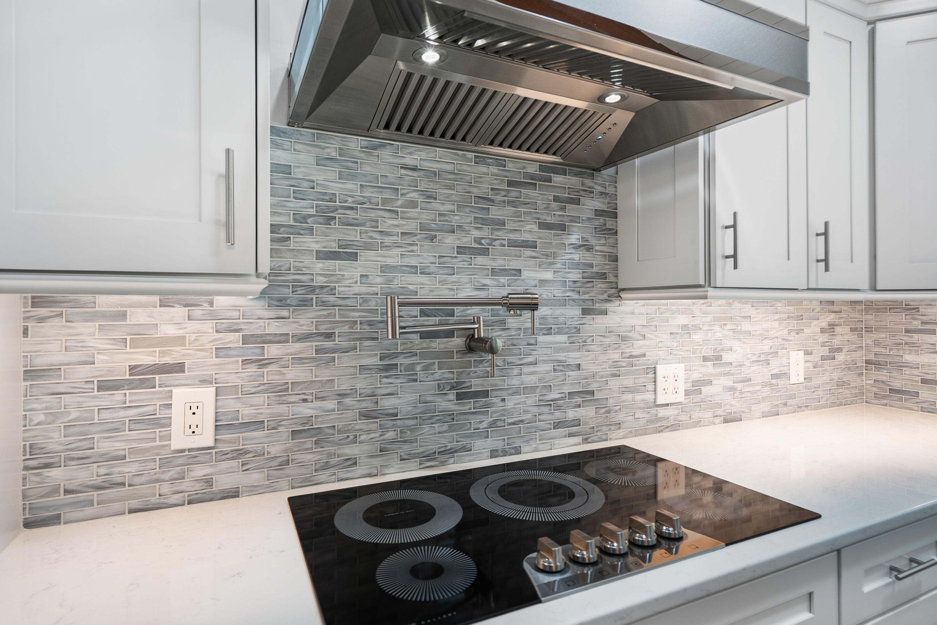 IMPERIAL WOODS - Residential