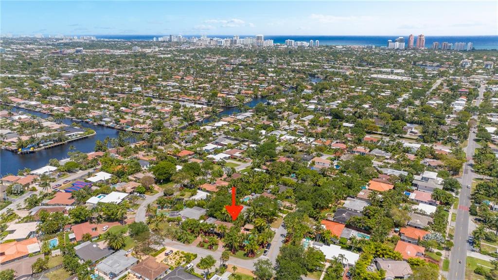 Poinsettia Heights - Residential