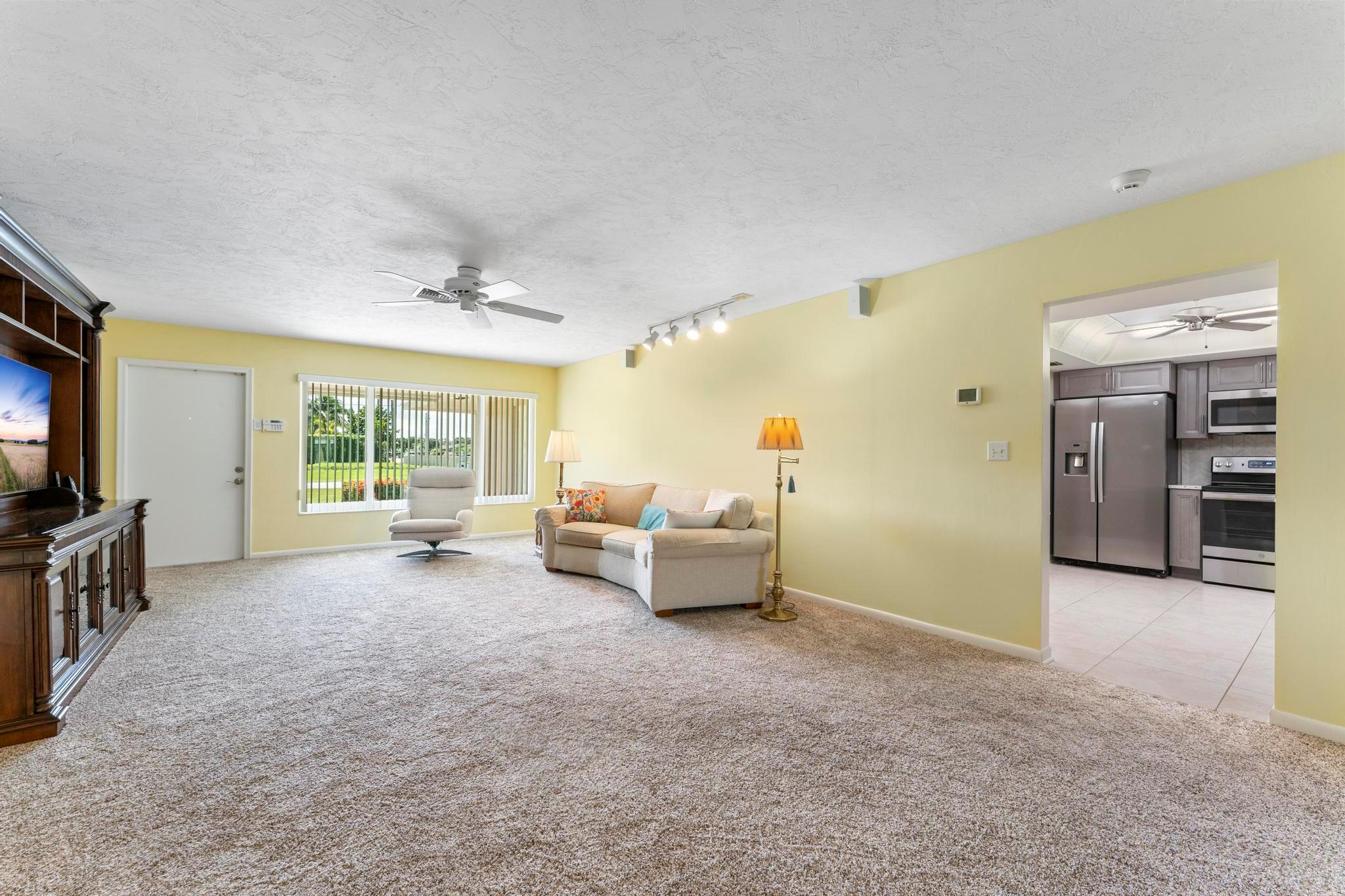 LAKE CLARKE HEIGHTS - Residential