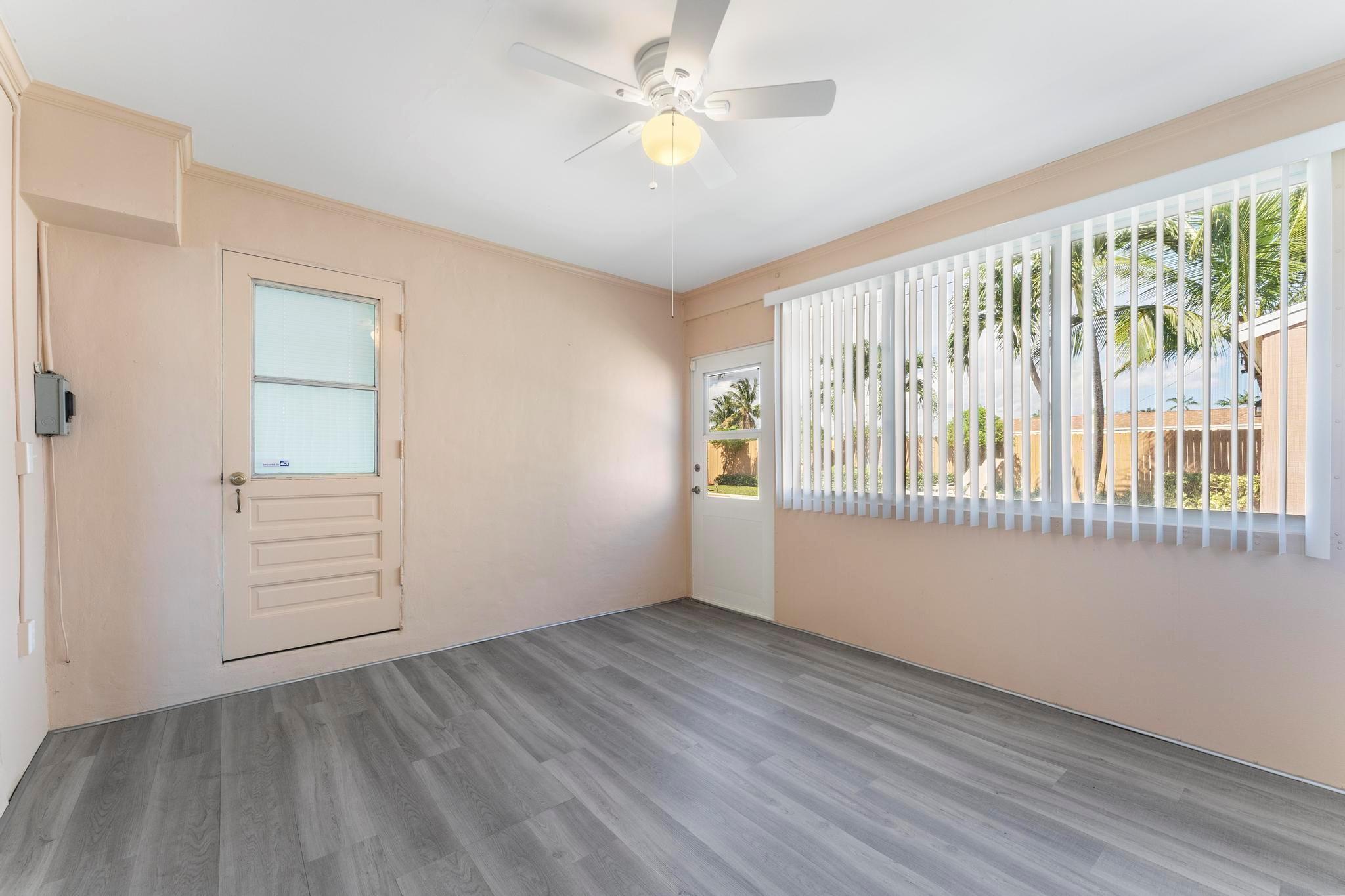 LAKE CLARKE HEIGHTS - Residential