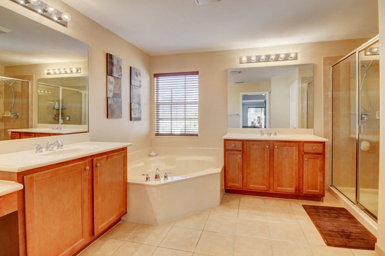 Canyon Lakes - Residential