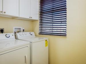 LOXAHATCHEE RESERVE NORTH - Residential