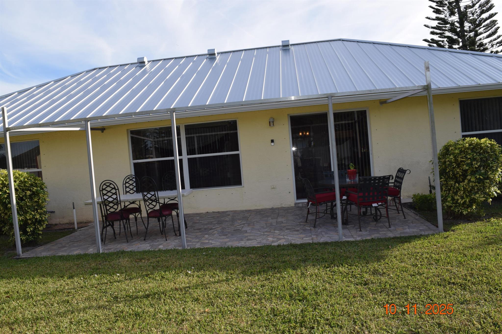 PORT ST LUCIE SECTION 7 - Residential Lease