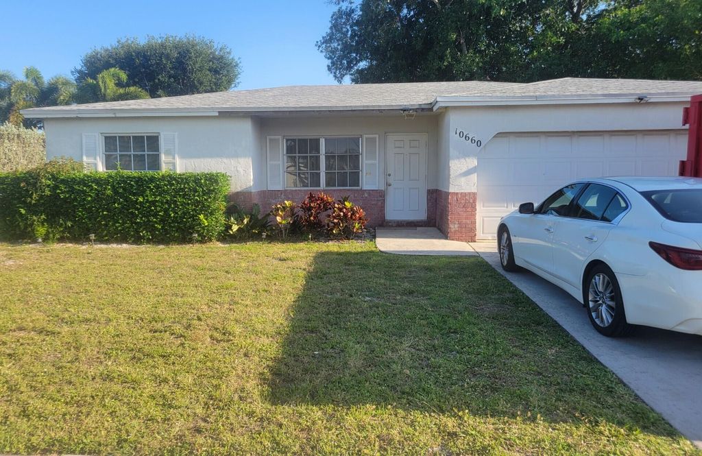 Photo of 10660 Eureka Street, Boca Raton, FL 33428 (MLS # B26023131)