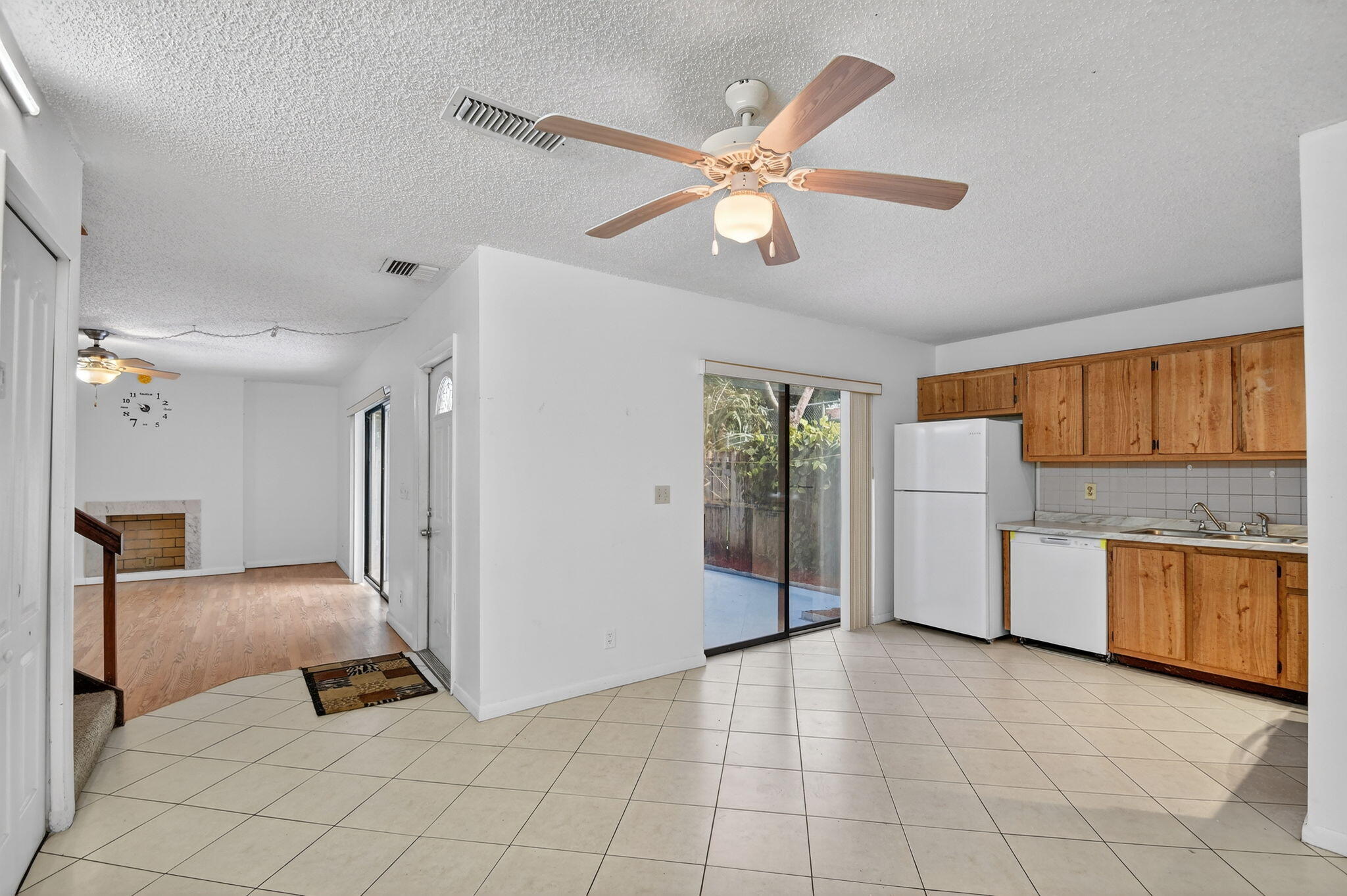 WOODLANDS OF PALM SPRINGS - Residential