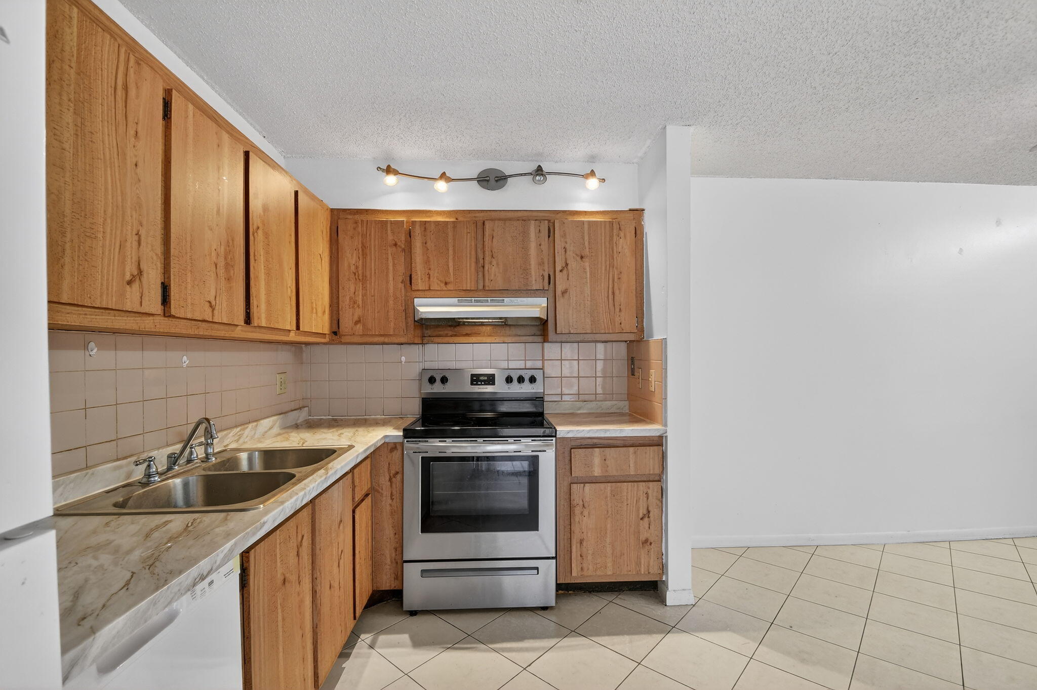 WOODLANDS OF PALM SPRINGS - Residential