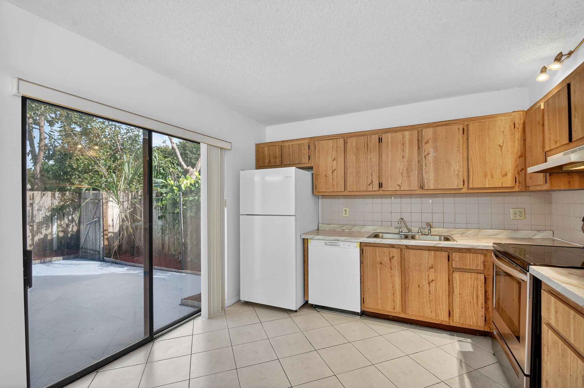 WOODLANDS OF PALM SPRINGS - Residential