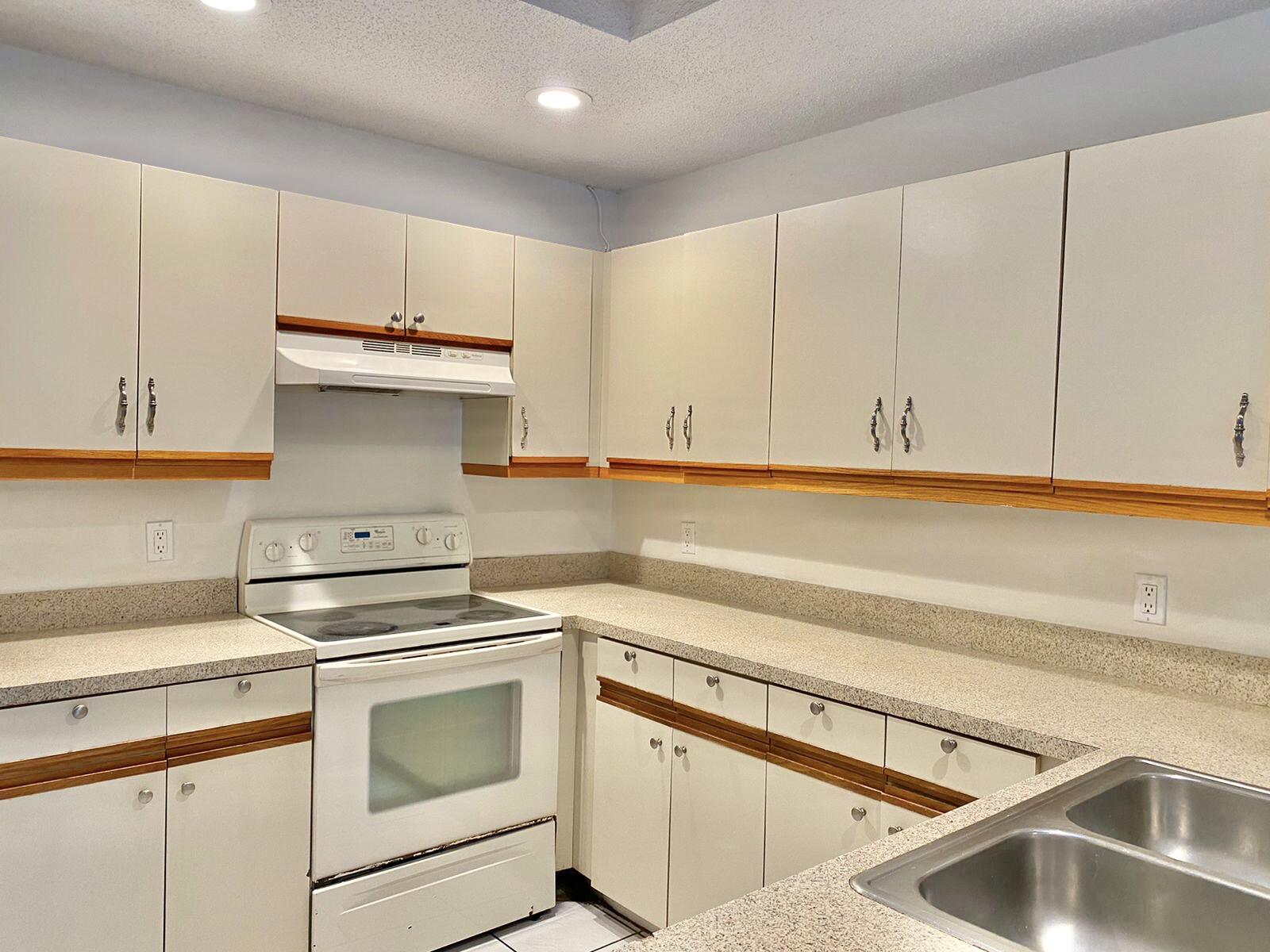 PARK PLACE TOWNHOMES - Residential Lease