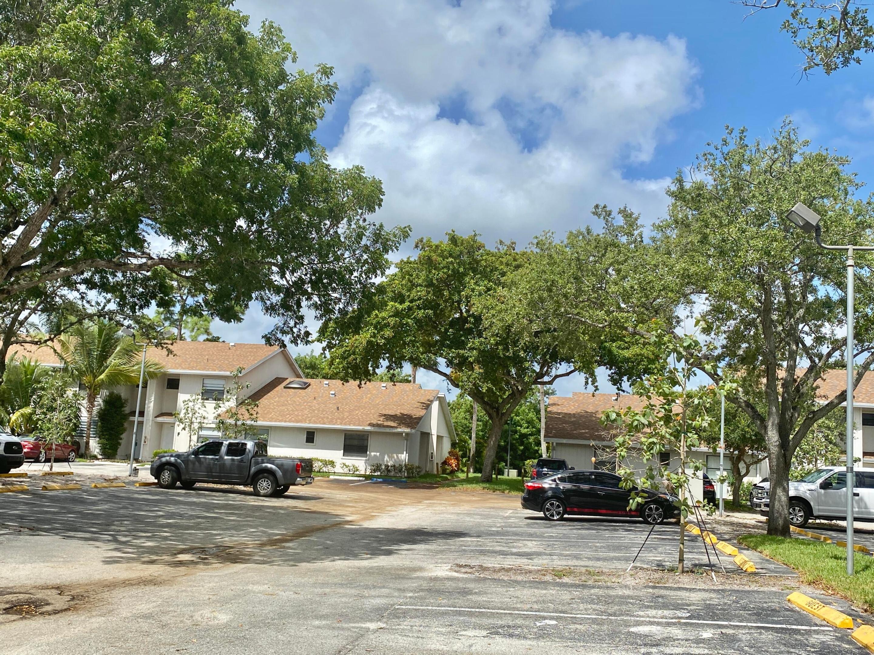 PARK PLACE TOWNHOMES - Residential Lease