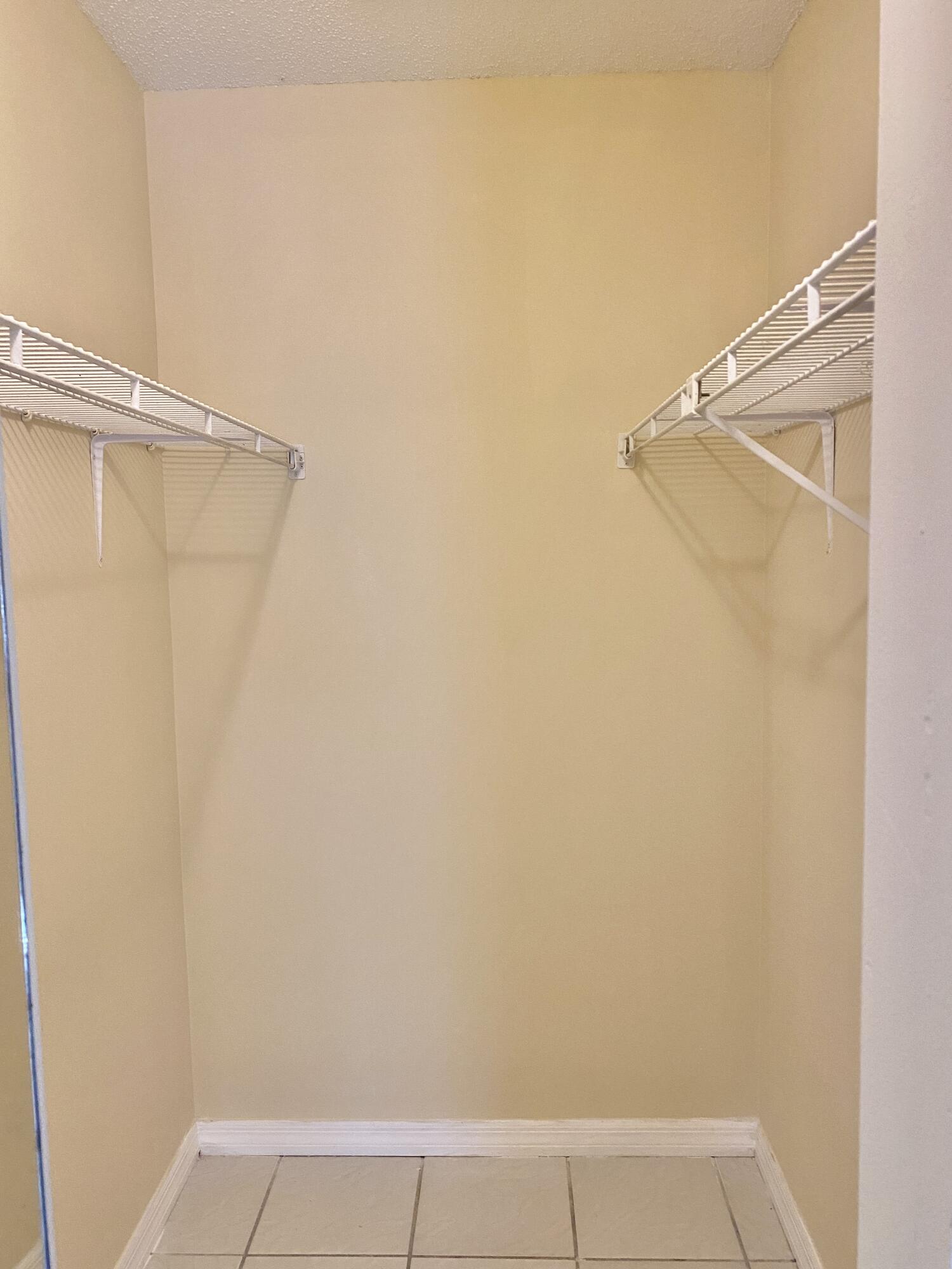 PARK PLACE TOWNHOMES - Residential Lease