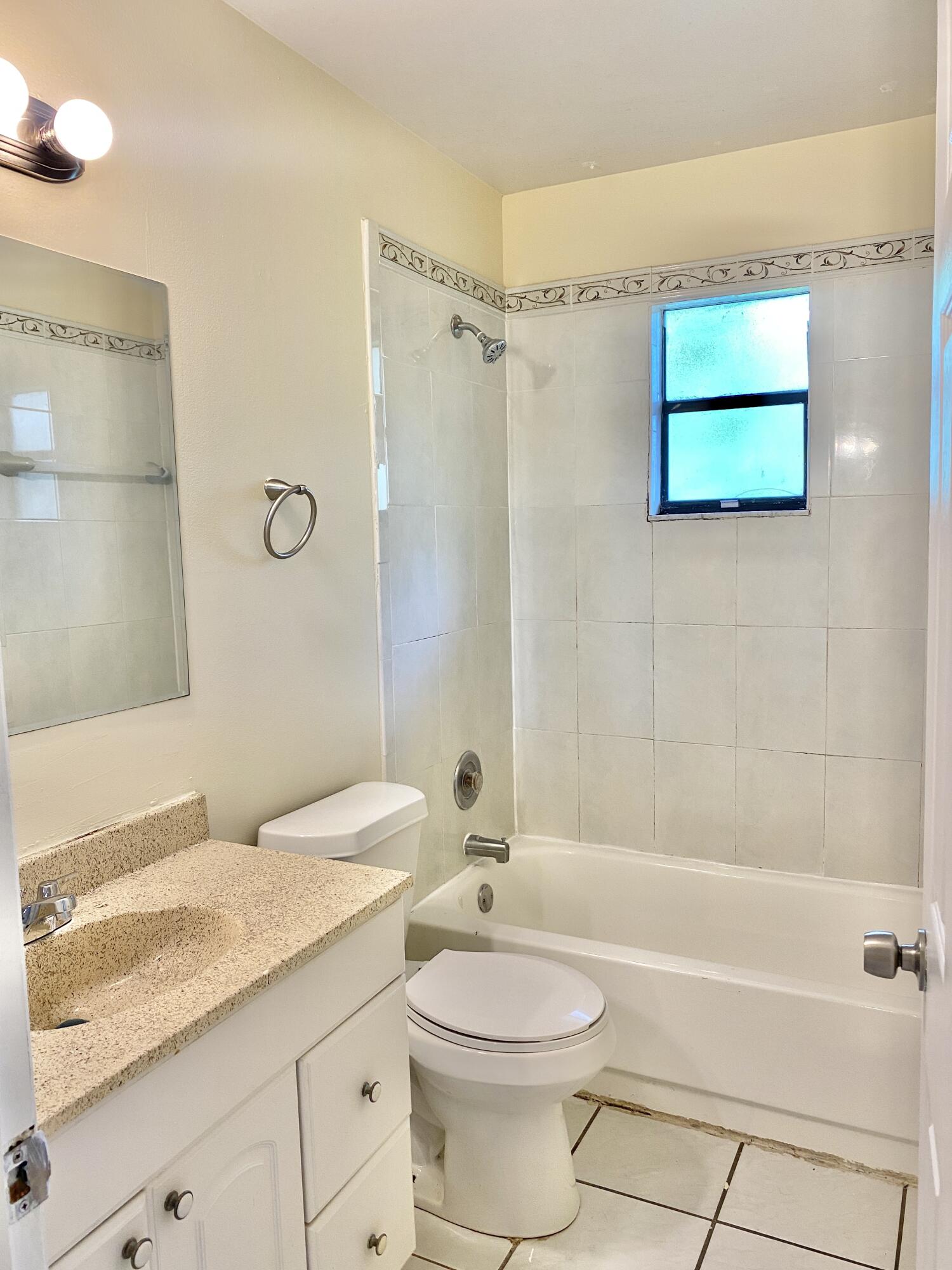 PARK PLACE TOWNHOMES - Residential Lease