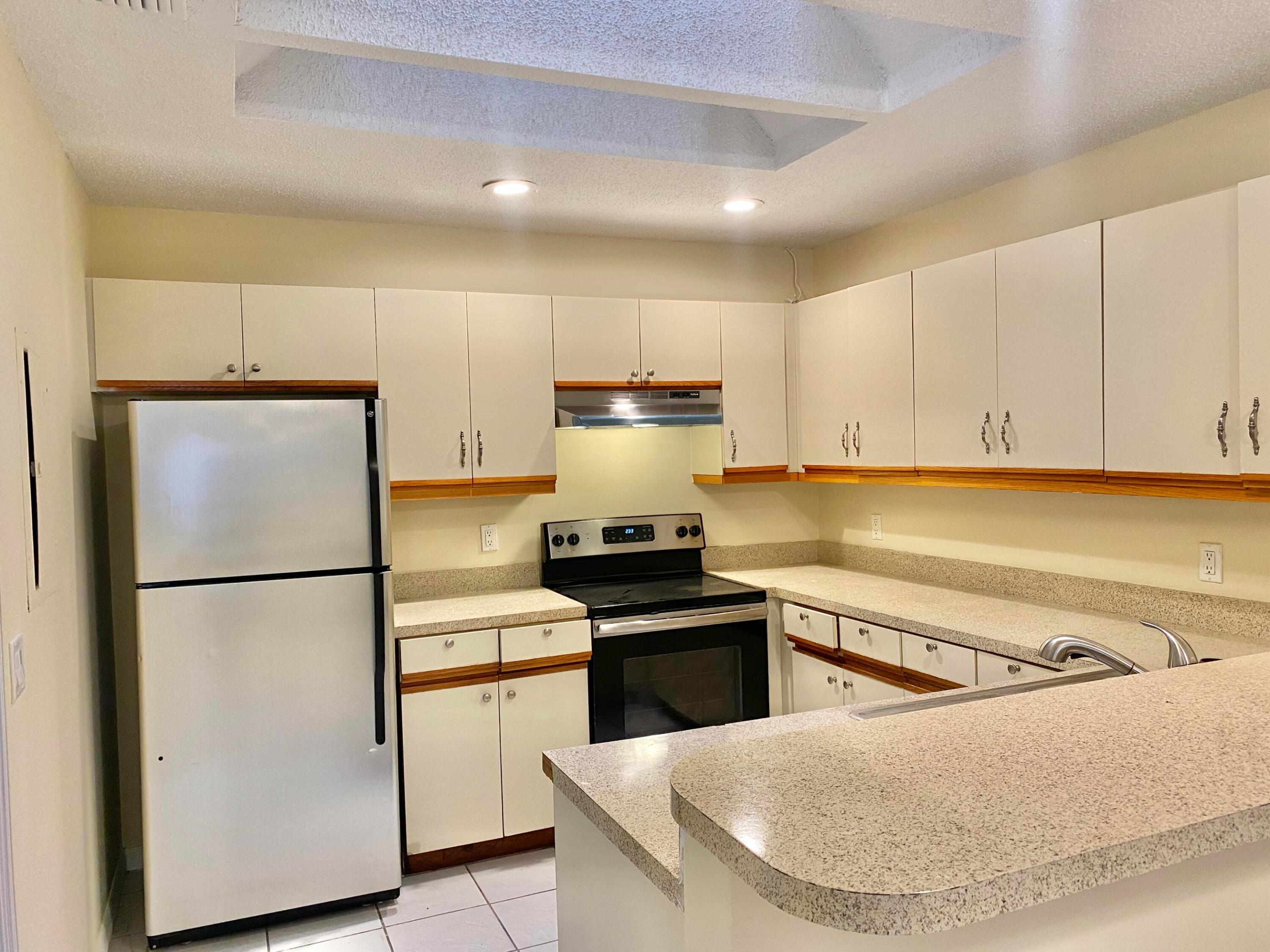 PARK PLACE TOWNHOMES - Residential Lease