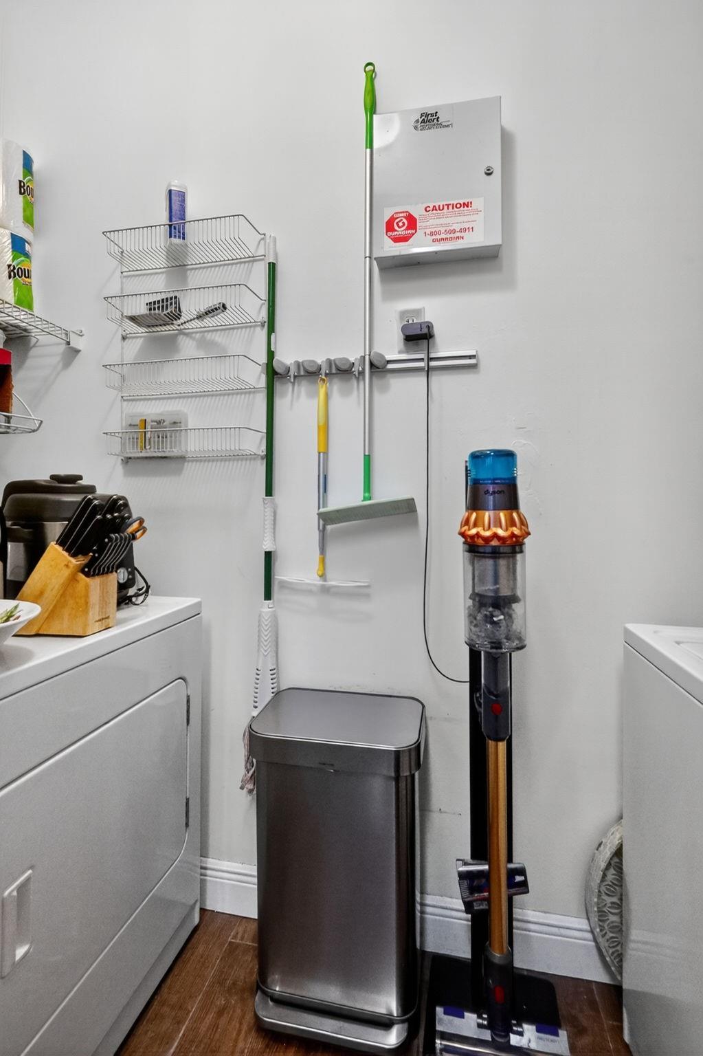 El-Ad Villaggio Condo Bld - Residential Lease