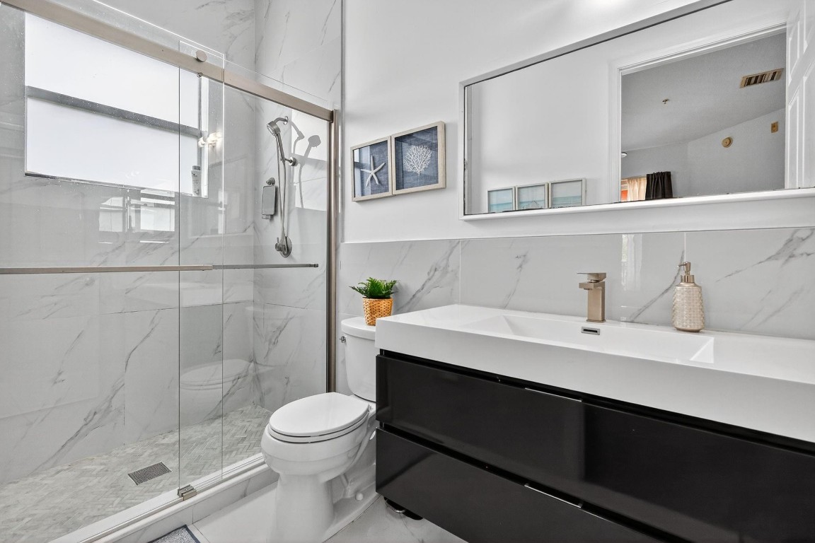 El-Ad Villaggio Condo Bld - Residential Lease