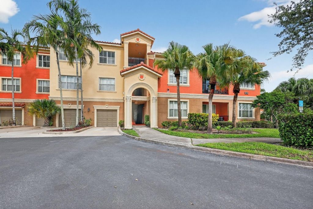 Photo of 4700 SW 160th Avenue #439, Miramar, FL 33027 (MLS # F10539527)