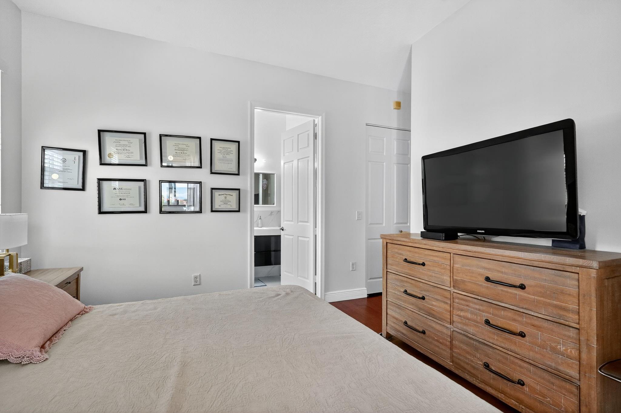 El-Ad Villaggio Condo Bld - Residential Lease