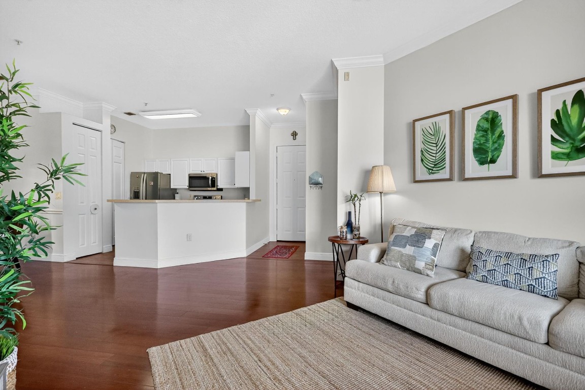 El-Ad Villaggio Condo Bld - Residential Lease