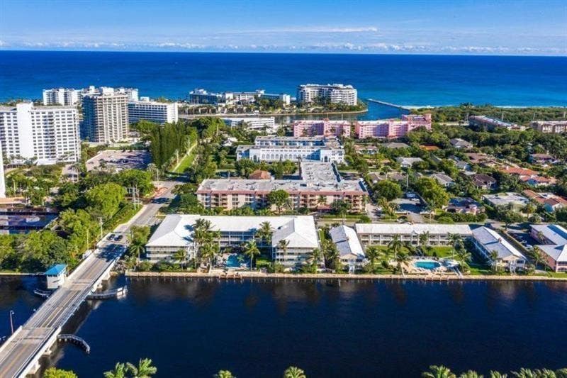 Photo of 1000 SPANISH RIVER Road #2P, Boca Raton, FL 33432 (MLS # B26062785)