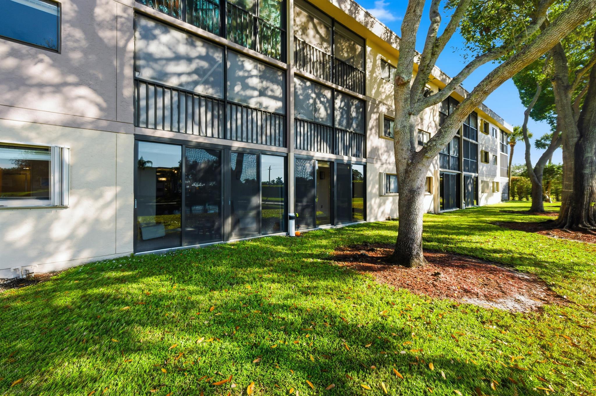 LAKES OF DELRAY - Residential