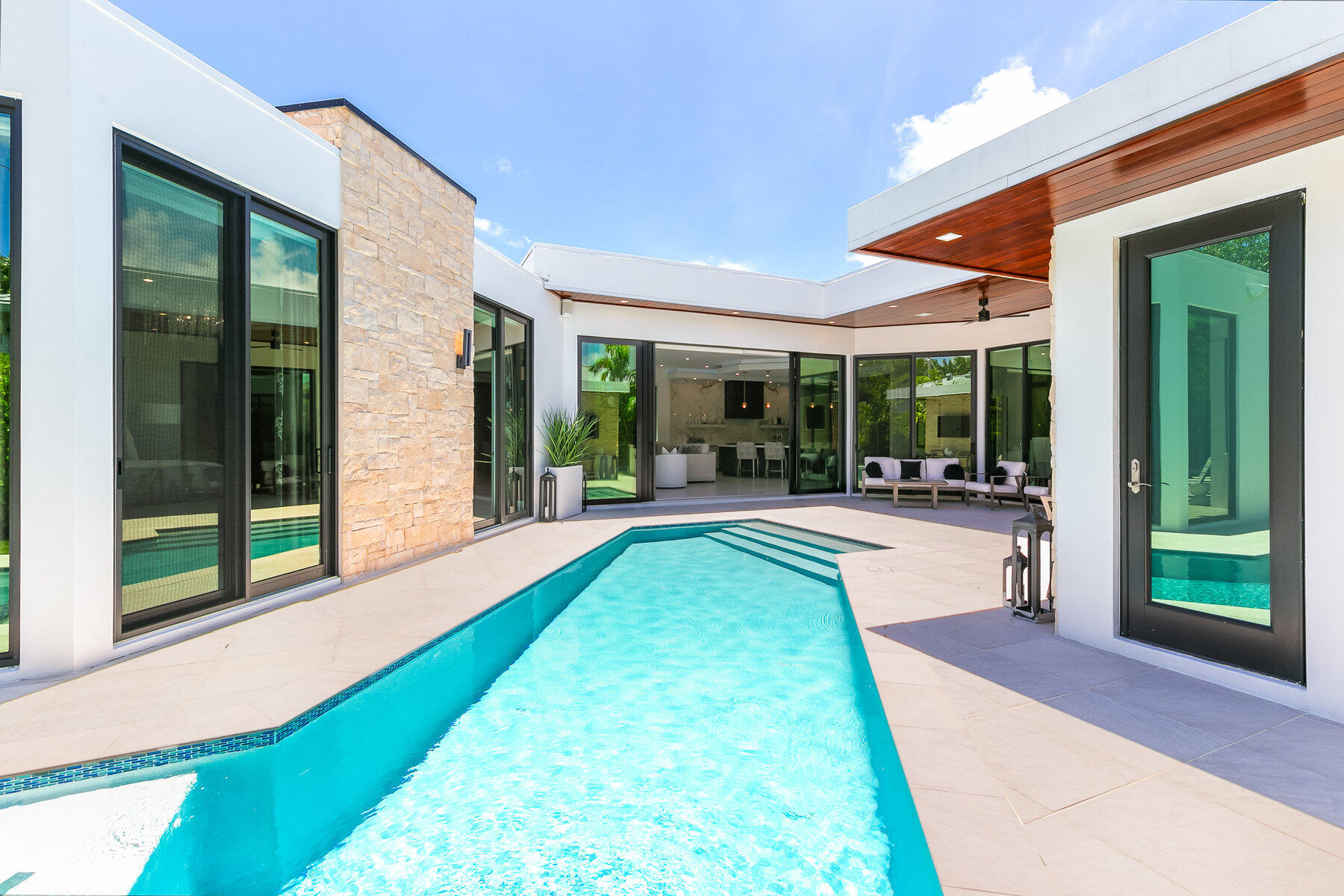 BOCA VILLAS SEC B - Residential