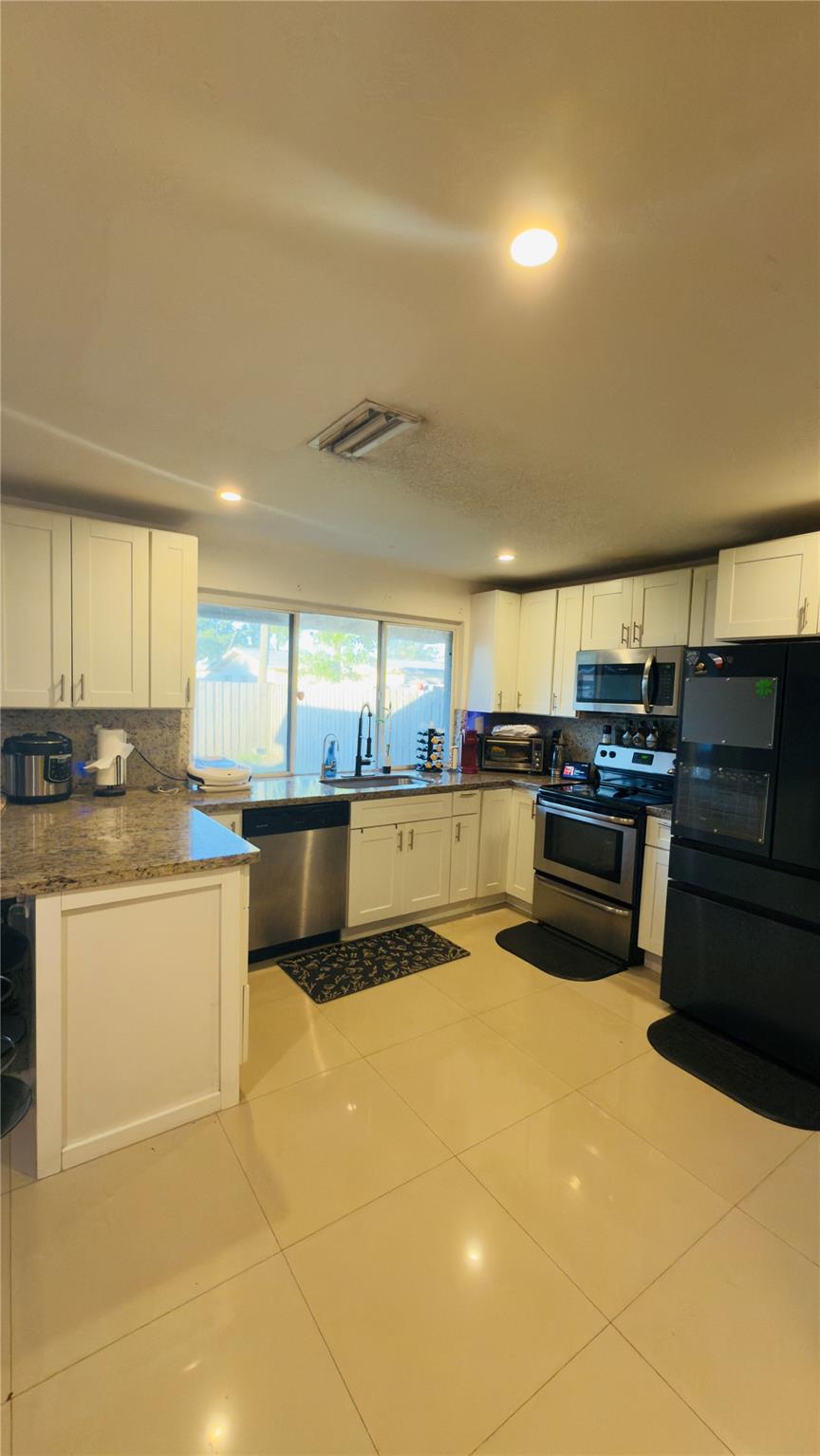 Sunrise Golf Village Sec - Residential