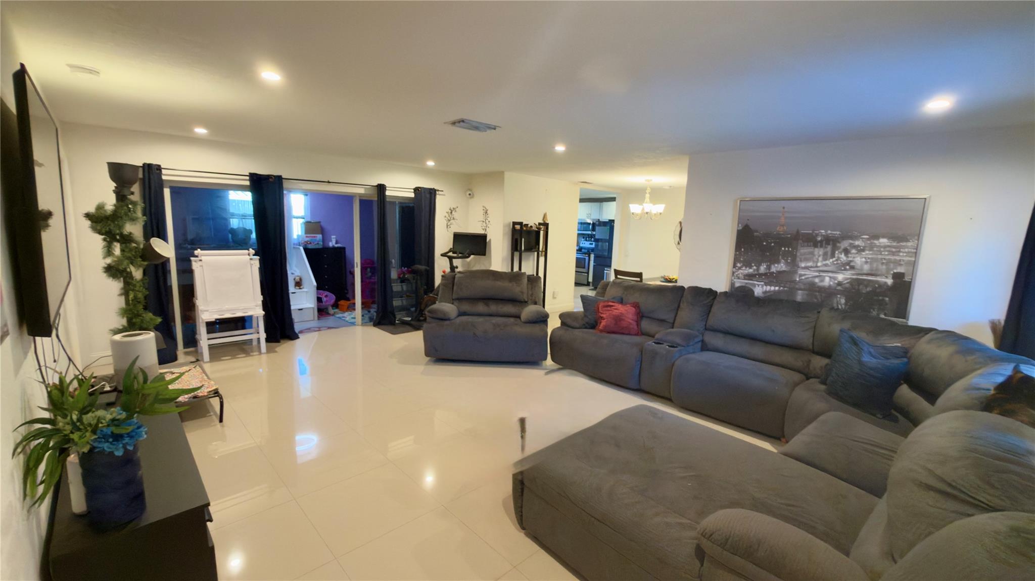 Sunrise Golf Village Sec - Residential