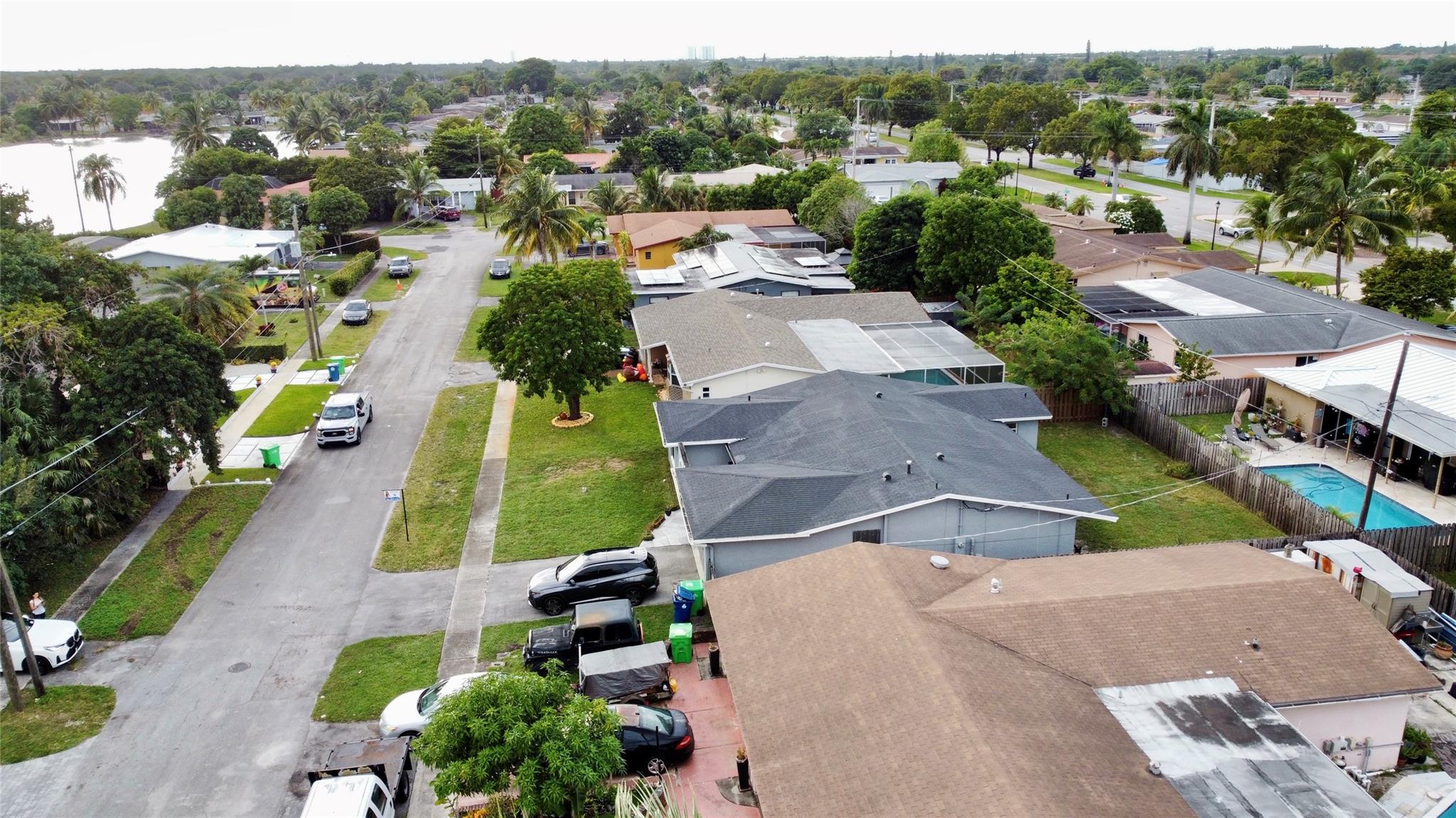 Sunrise Golf Village Sec - Residential