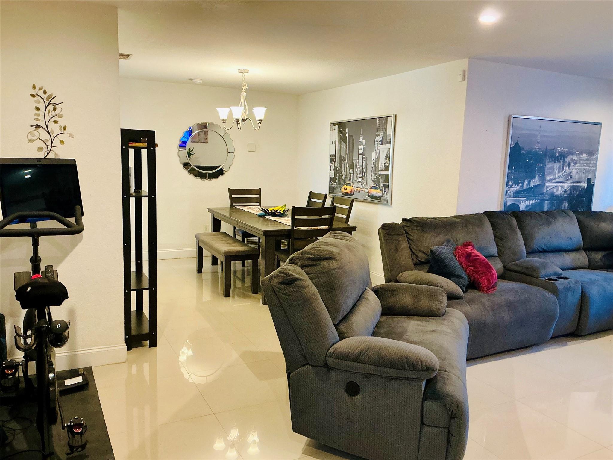 Sunrise Golf Village Sec - Residential